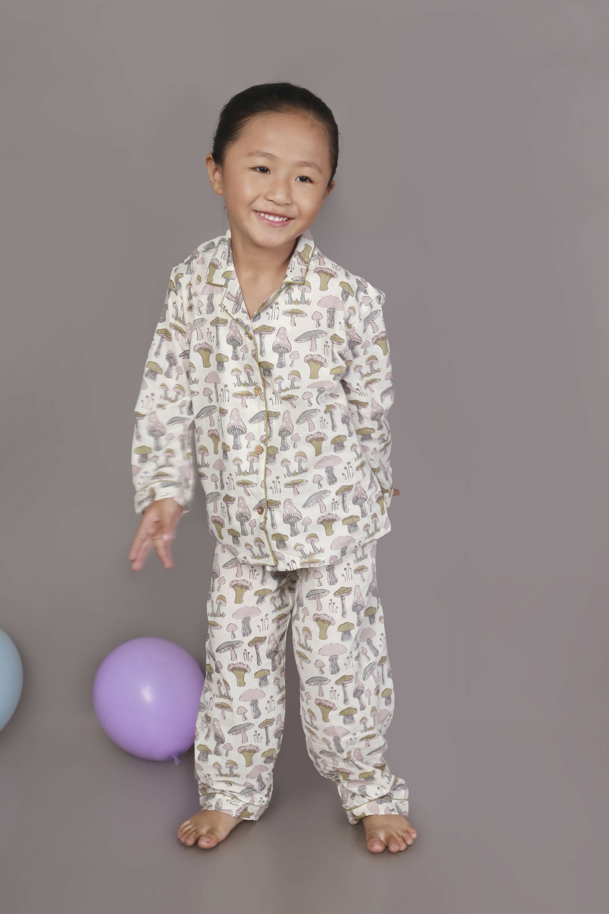 Breathables Kids Cotton White Mushroom Print Shirt & Pyjama Boys & Girls Night Suit - Dista