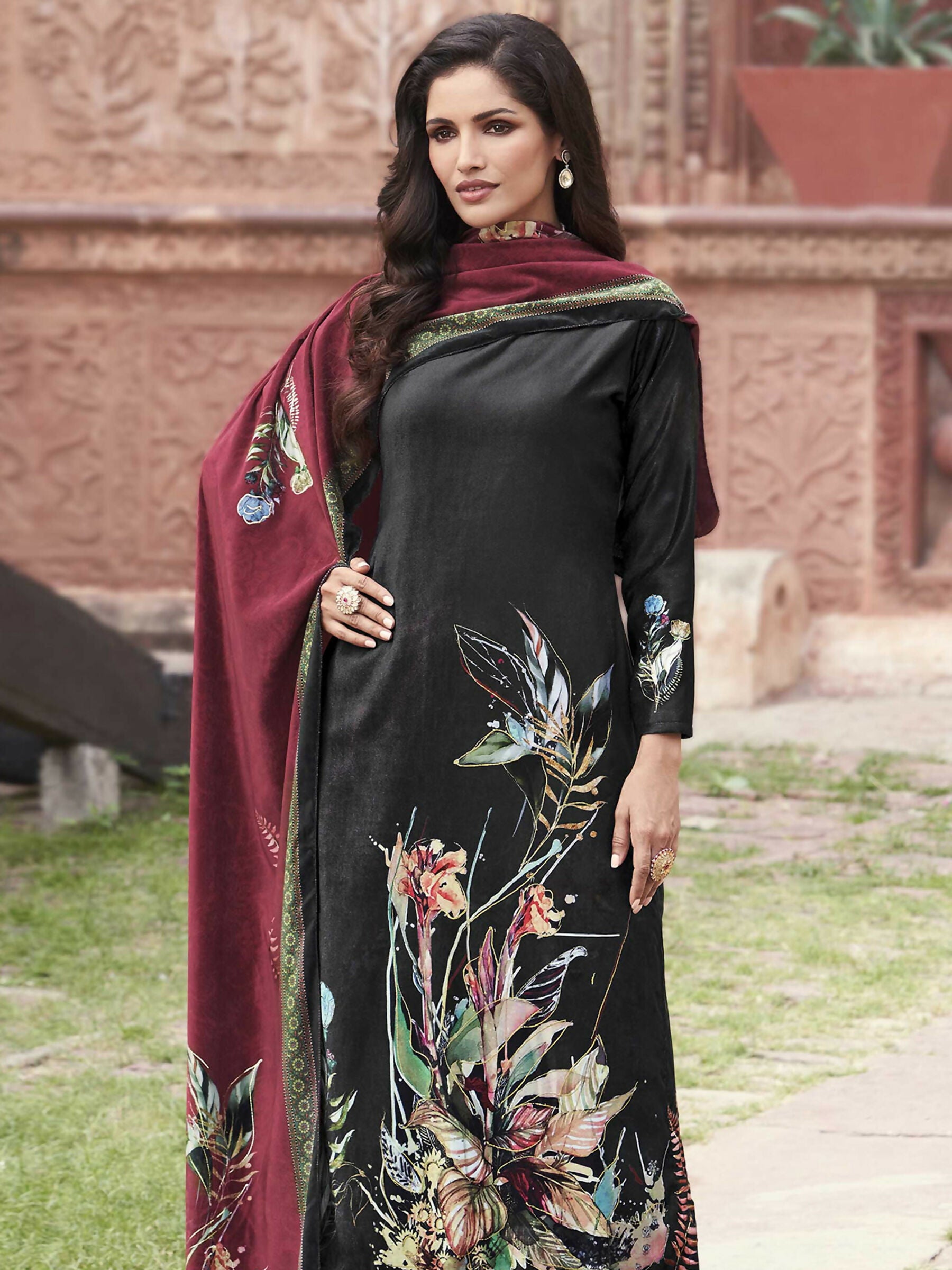 Jyoti Fashion Women's Black Velvet Floral Digital Printed Kurta with Trouser & Dupatta - Distacart