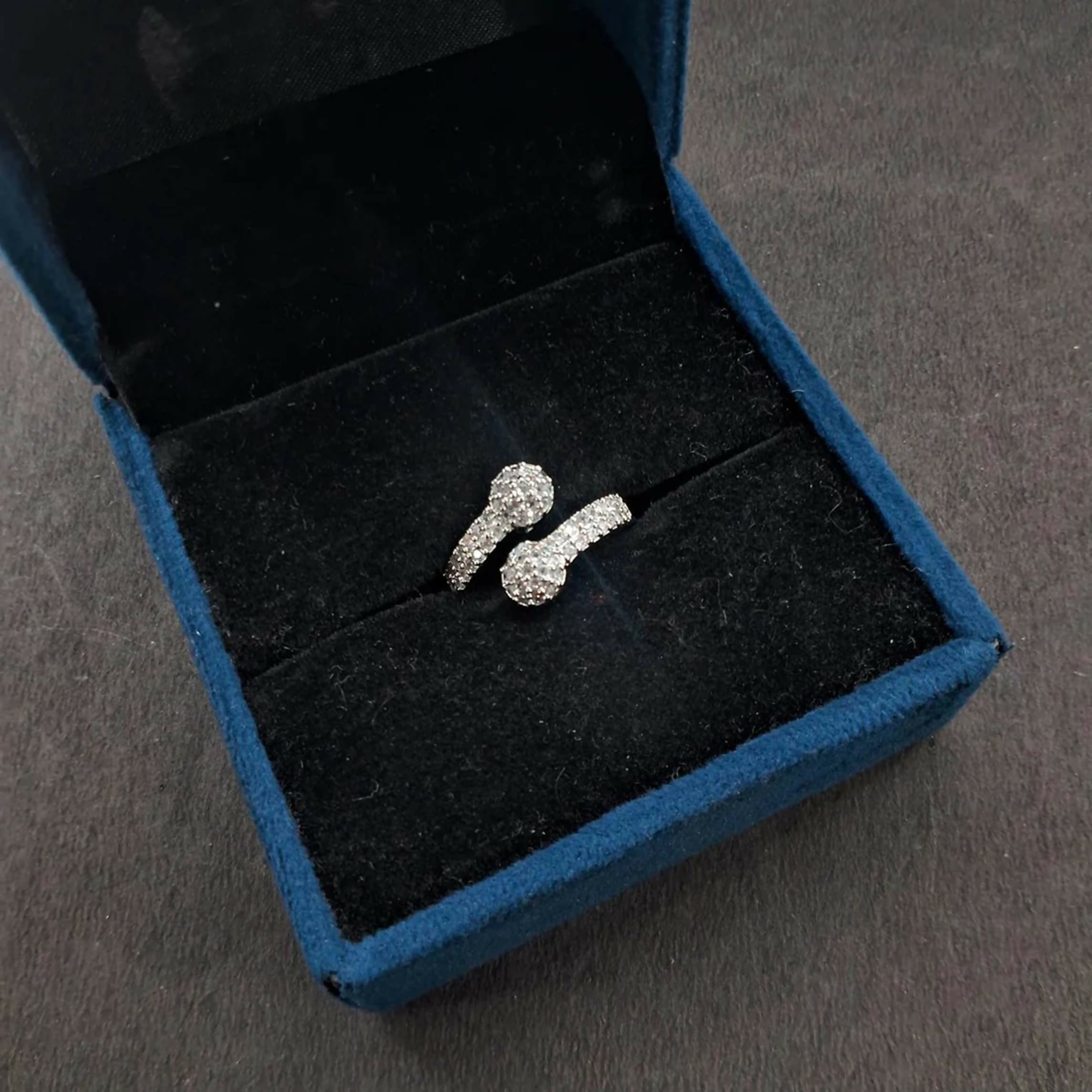 Joban Fashion Silver Brass Adjustable Ring