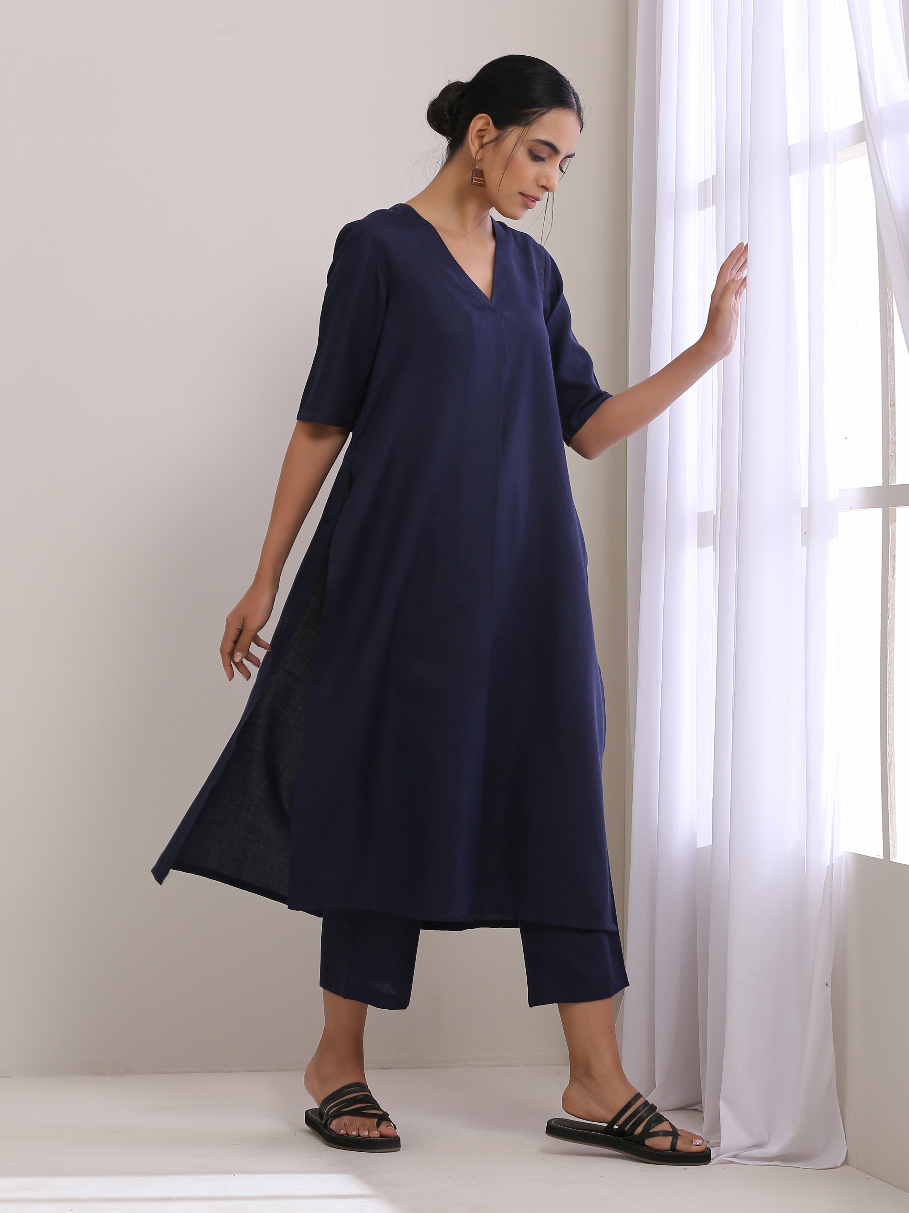 trueBrowns Blue Slub High Slit Kurta Pant Set - Distacart