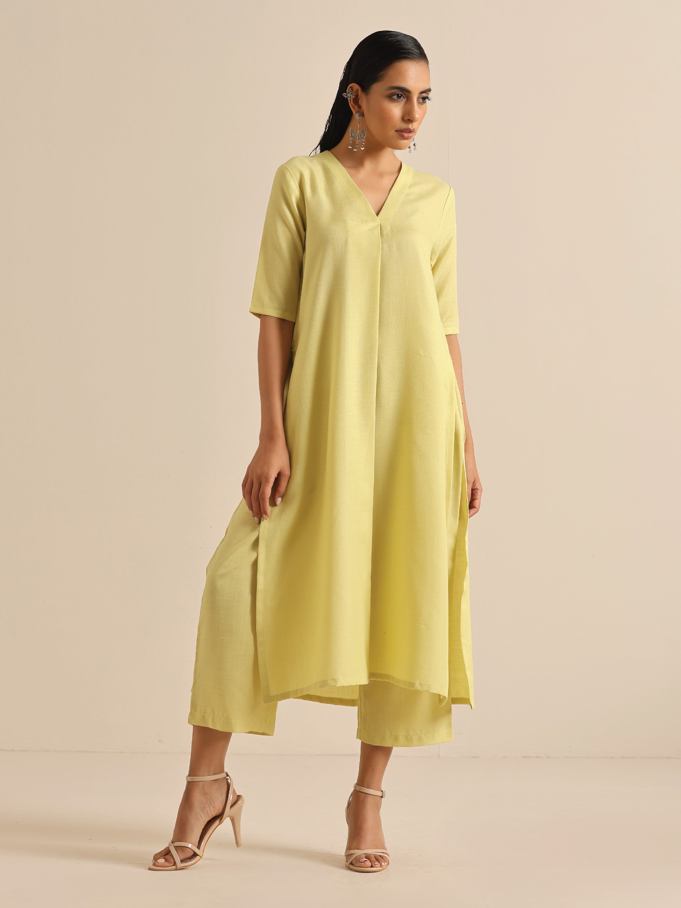 trueBrowns Spark Green Slub High Slit Kurta Pant Set - Distacart