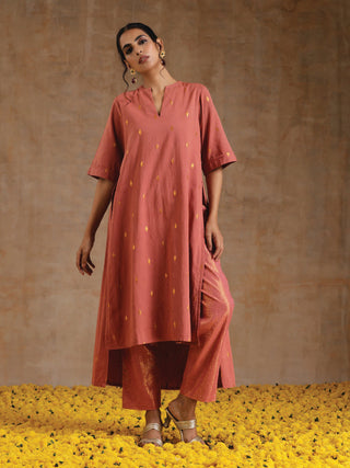 trueBrowns Blush Gold Cotton Relaxed High-Low Kurta Set - Distacart