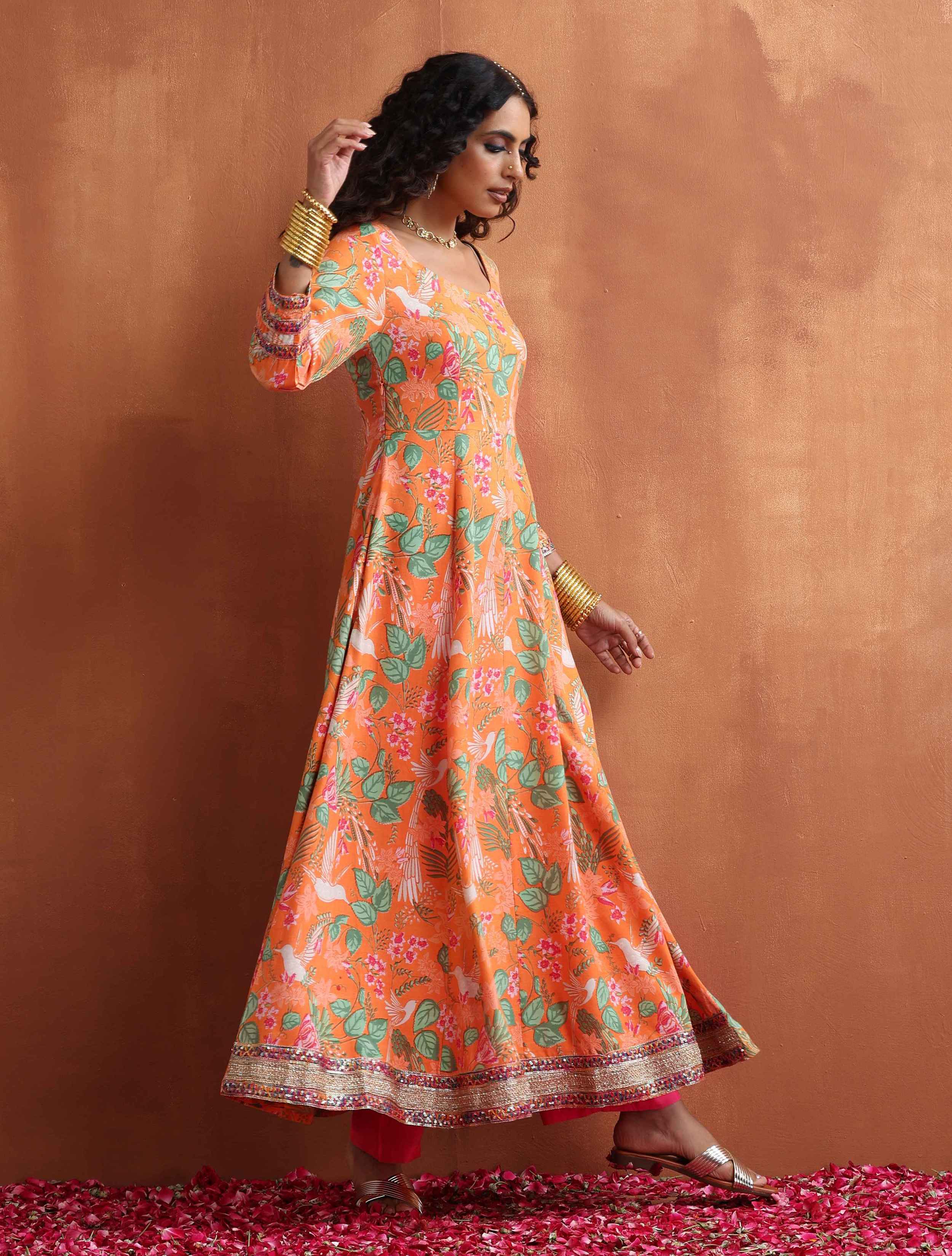 trueBrowns Orange Print Flared Anarkali Kurta Set - Distacart
