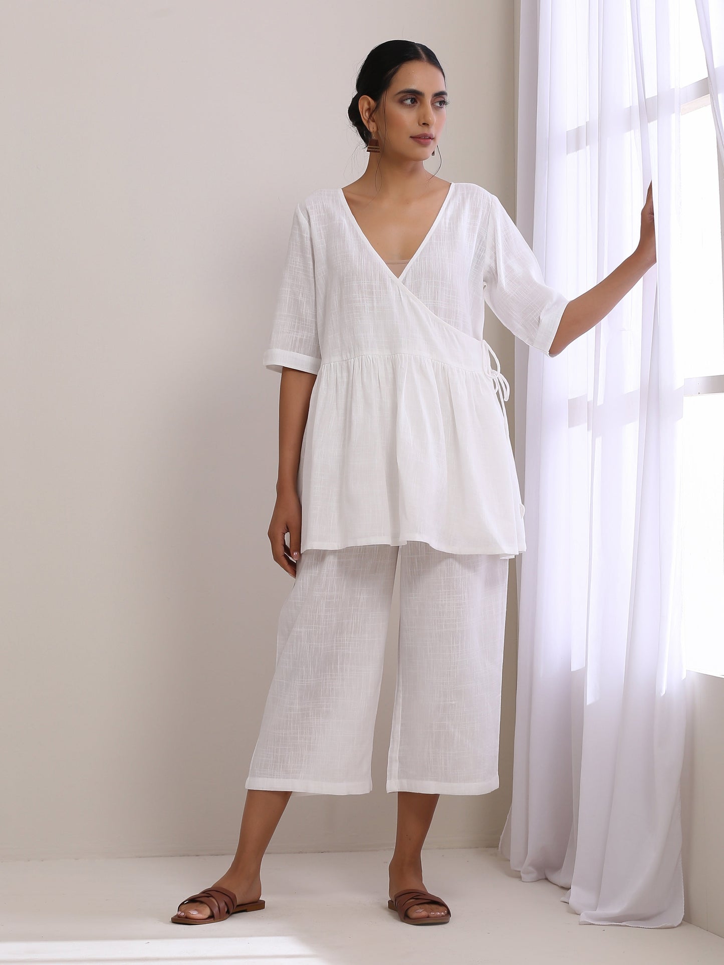 trueBrowns White Slub Texture Short Angrakha Co-Ord Set - Distacart