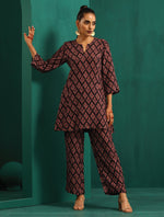 Thumbnail for trueBrowns Black Diamond Muslin Silk Printed Relaxed Co-ord Set - Distacart