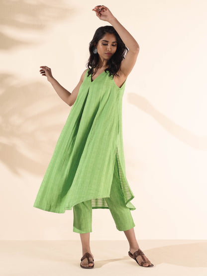 trueBrowns Green Cotton Dobby Sleeveless Kurta Pant Set - Distacart