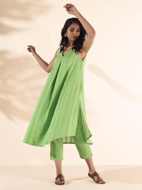 trueBrowns Green Cotton Dobby Sleeveless Kurta Pant Set - Distacart