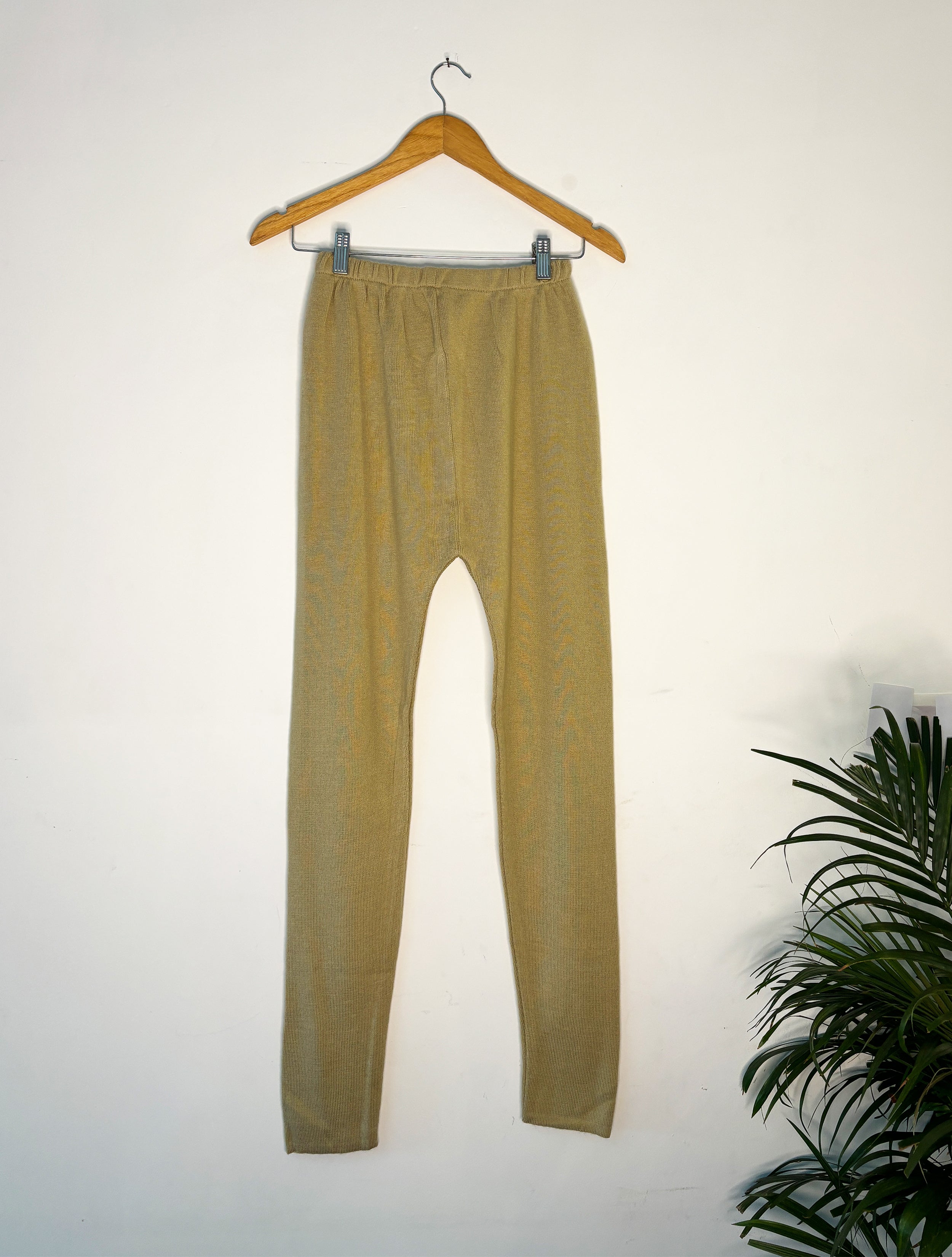 trueBrowns Beige Wollen Legging - Distacart