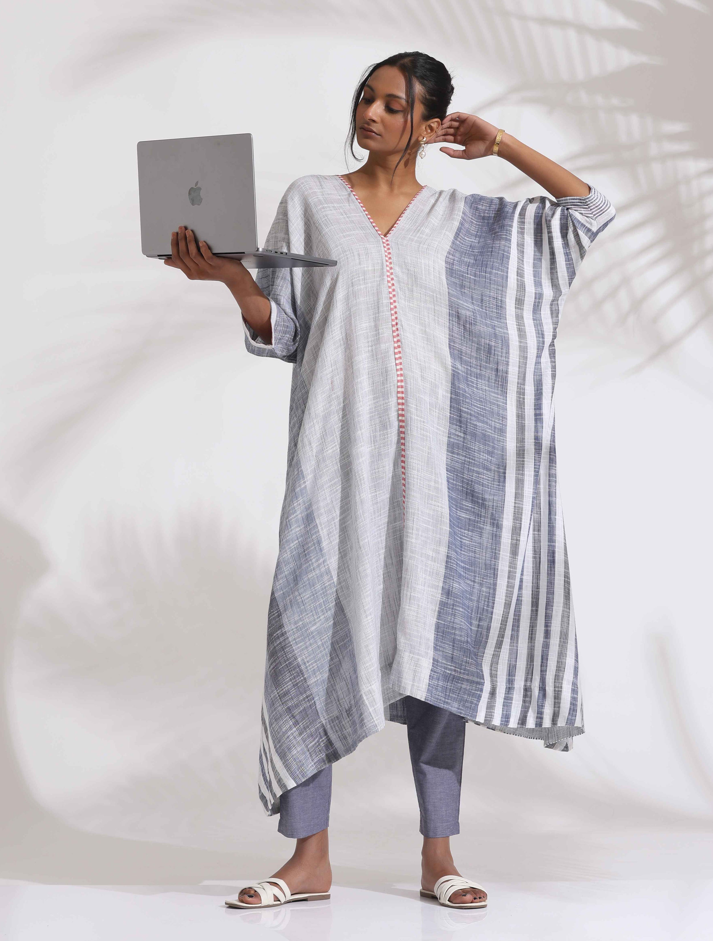 trueBrowns Off-White Cotton Multi Stripe Flared Kurta Set - Distacart
