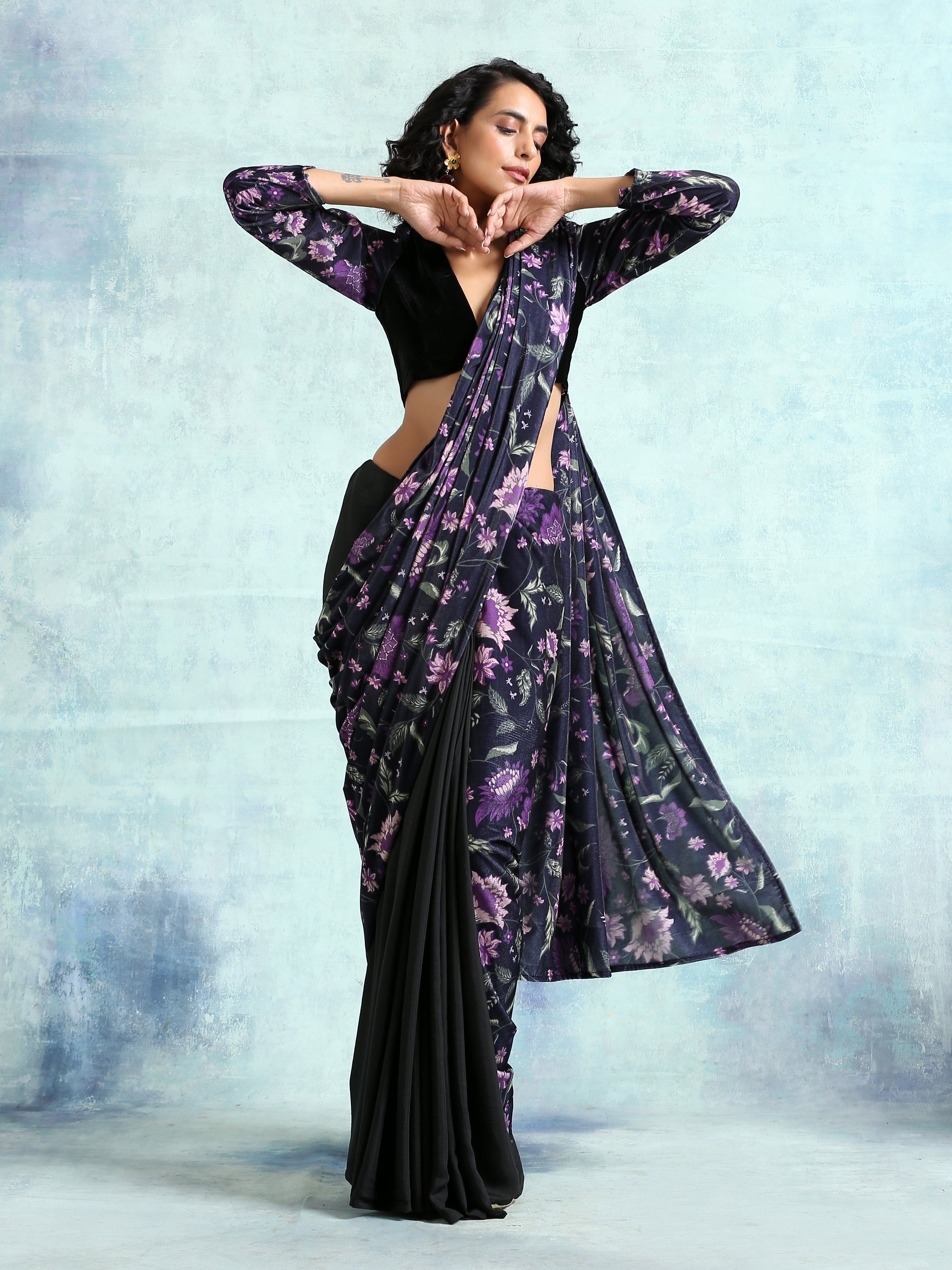 trueBrowns Black Printed Velvet Ready to Wear Saree - Distacart