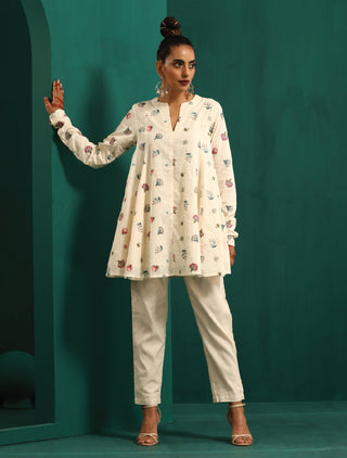 trueBrowns Ivory Multi Color Floral Cotton Flared Co-ord Set - Distacart