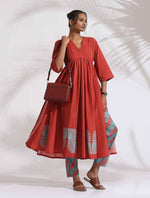 Thumbnail for trueBrowns Red Cotton Print Flared Kurta Set