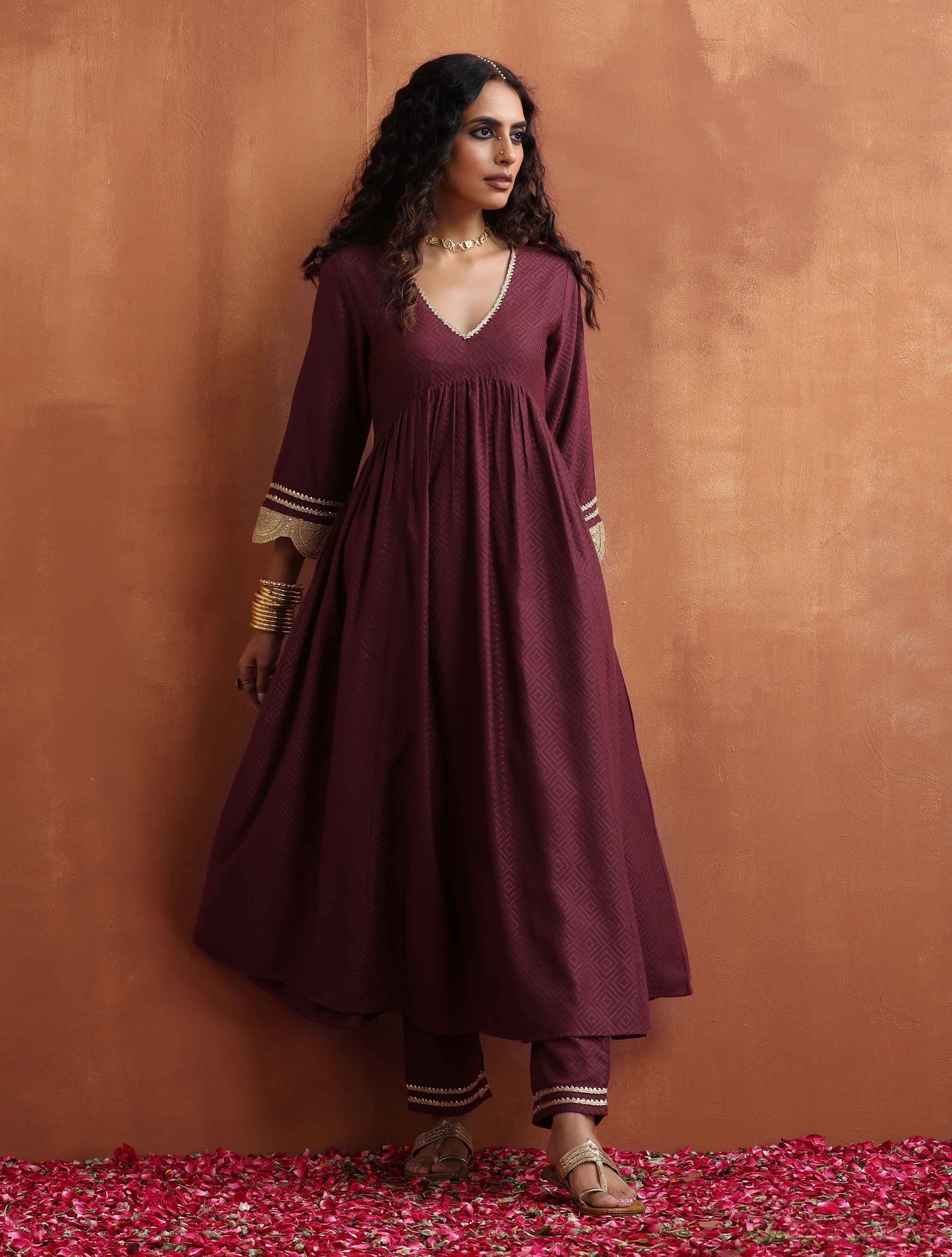 trueBrowns Maroon Flared Anarkali Kurta Set - Distacart