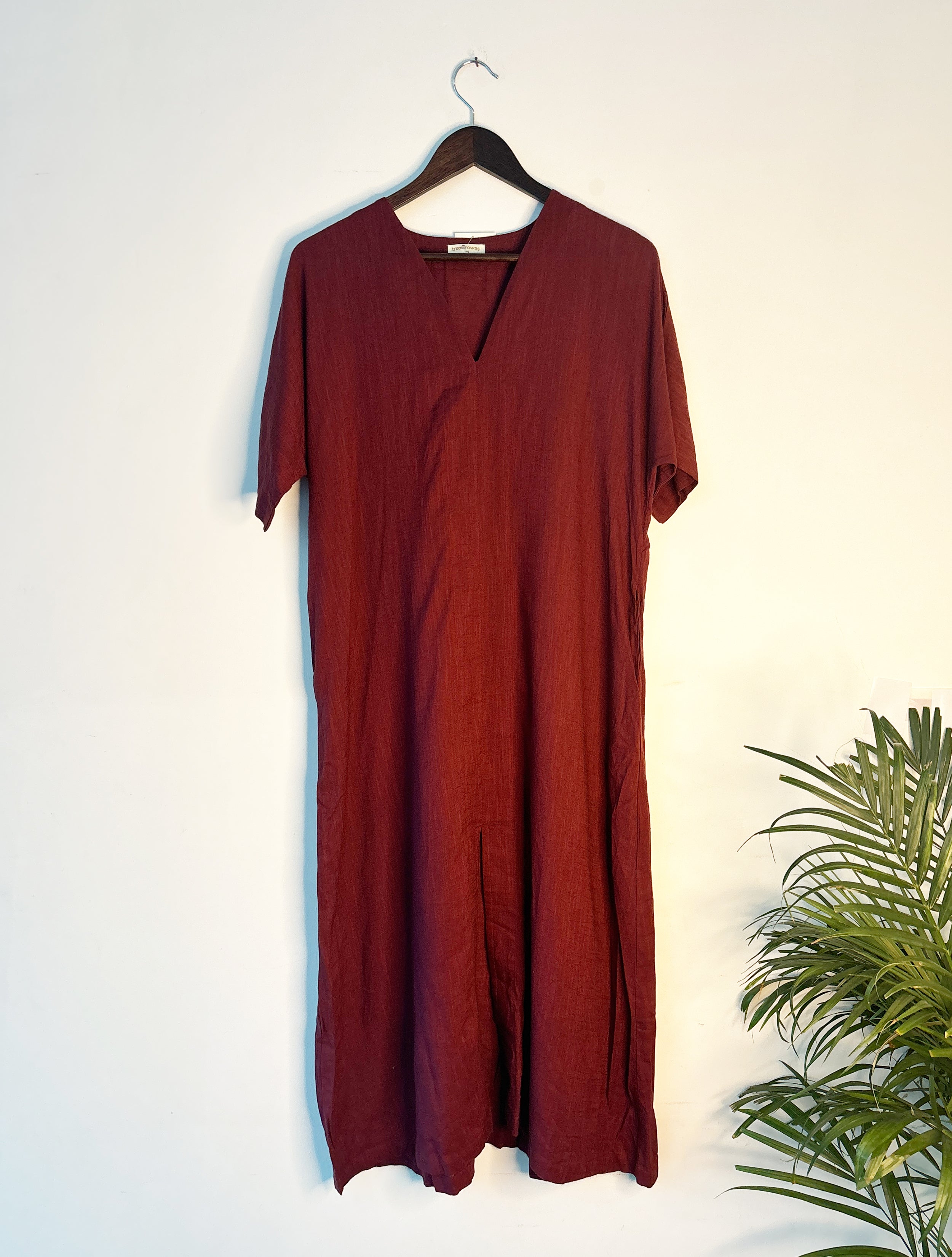 trueBrowns Maroon Slub Dress - Distacart