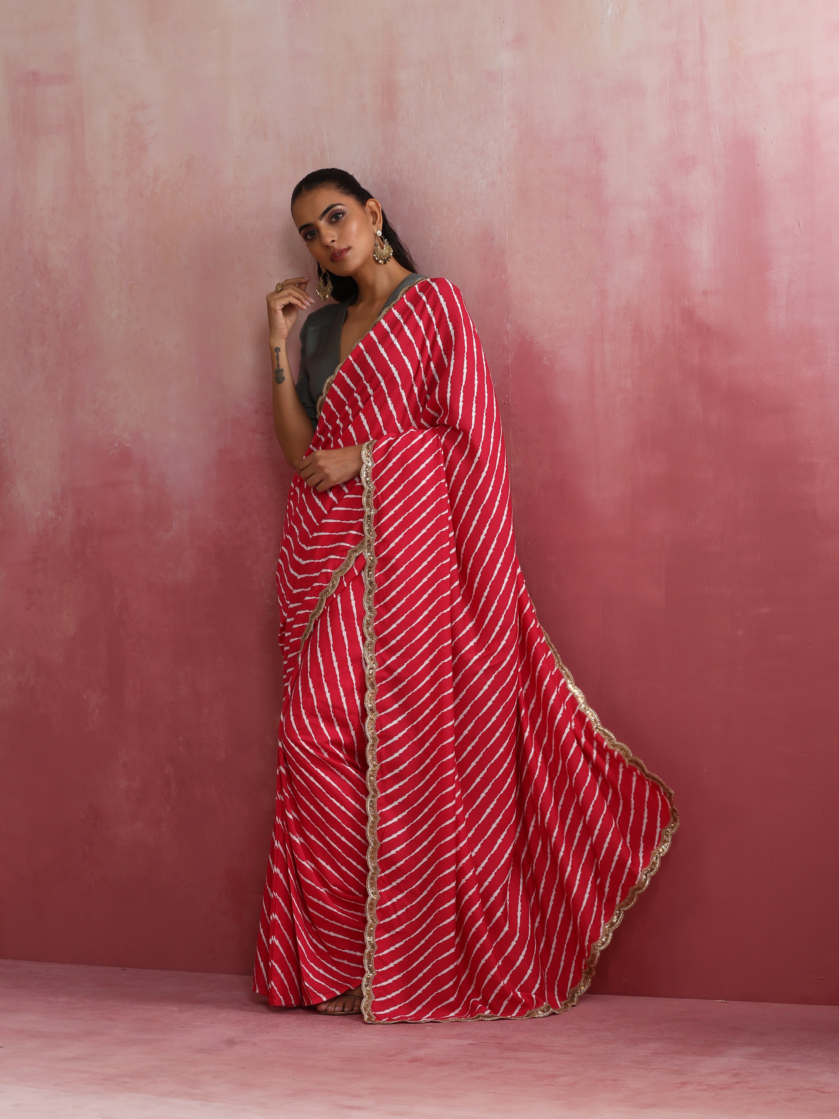 trueBrowns Pink Muslin Silk Saree - Distacart