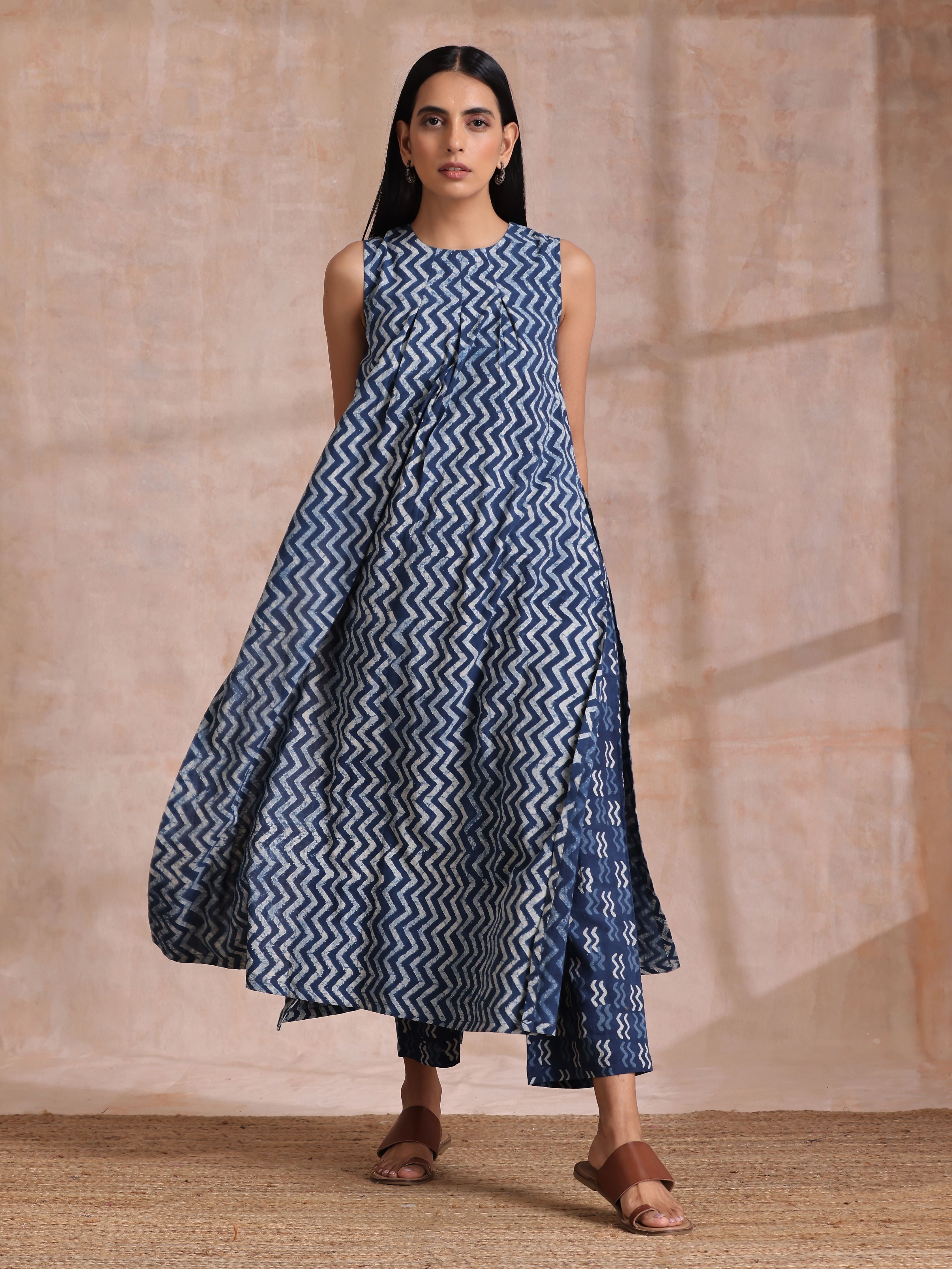 trueBrowns Indigo Dabu Zig-Zag Lines Print Cotton Sleeveless Kurta Pant Set - Distacart