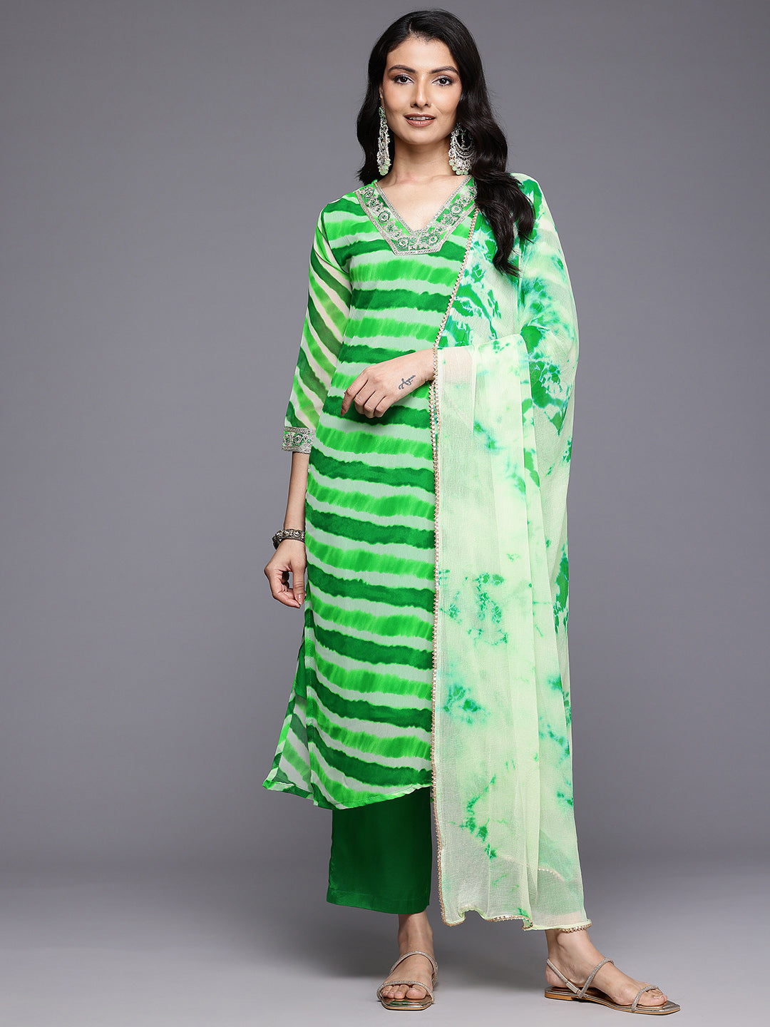 Varanga Women Green Leheriya Zari And Sequins Embroidered Kurta Set With Dupatta - Distacart