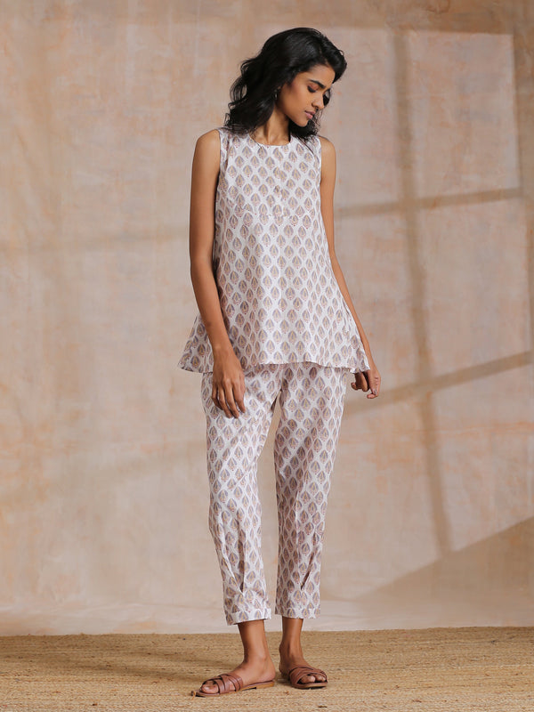 trueBrowns White With Grey Buta Block Print Cotton Sleeveless Co-Ord Set - Distacart