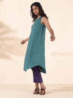 Thumbnail for trueBrowns Turquoise Cotton Dobby Sleeveless Kurta Pant Set - Distacart