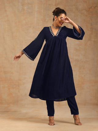 trueBrowns Midnight Blue Velvet Embroidered Kurta - Distacart