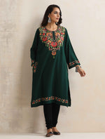 Thumbnail for trueBrowns Green Kashmiri Embroidered Woollen Phiran Kurta - Distacart