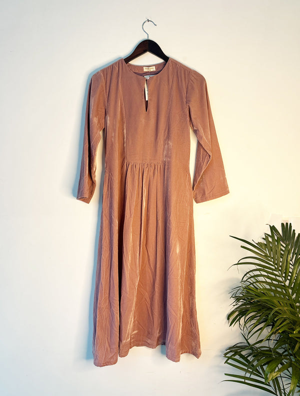 trueBrowns Pink Velvet Kurta