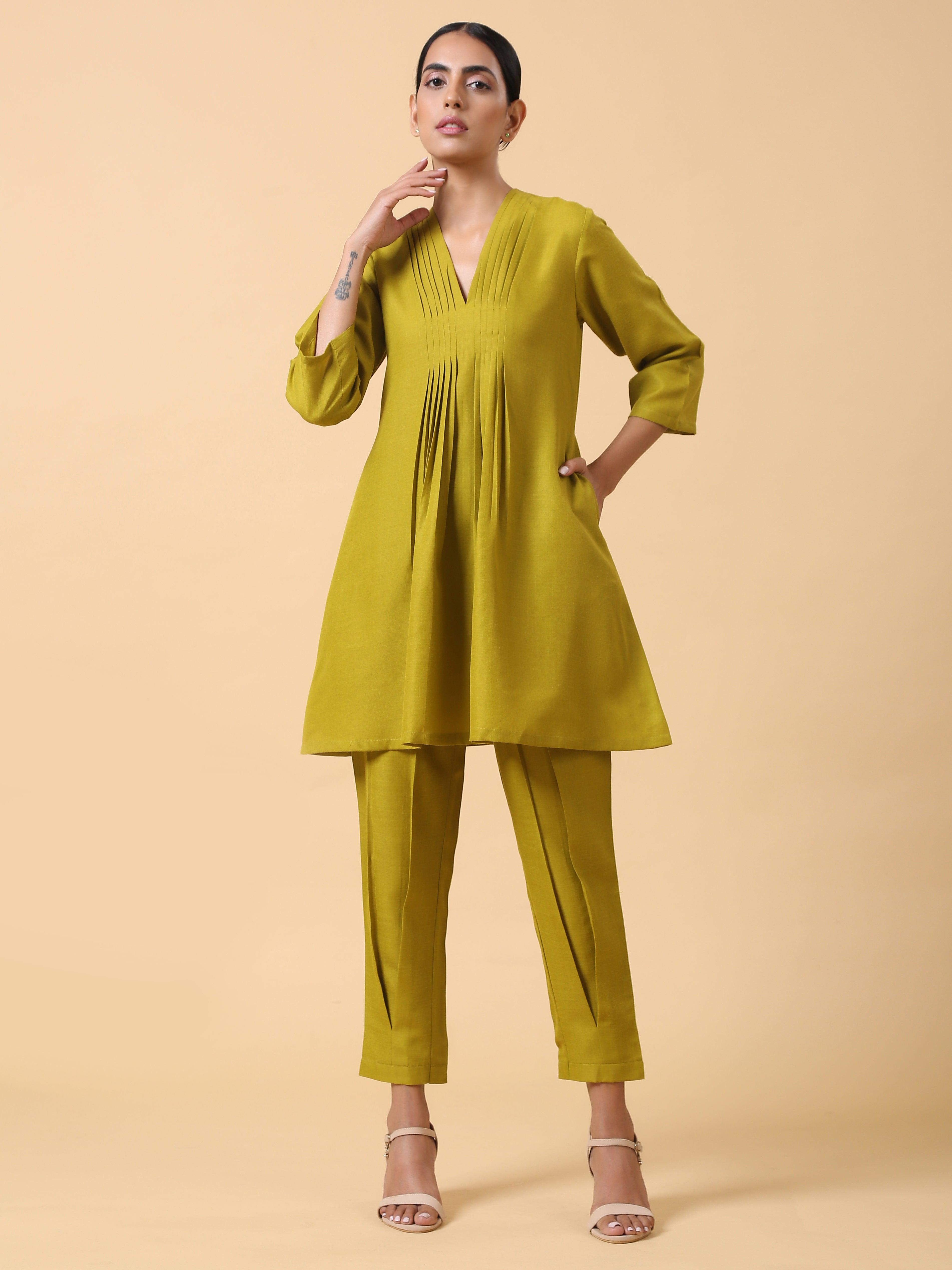 trueBrowns Cotton Linen Lime Green Pleated Co-Ord Set - Distacart