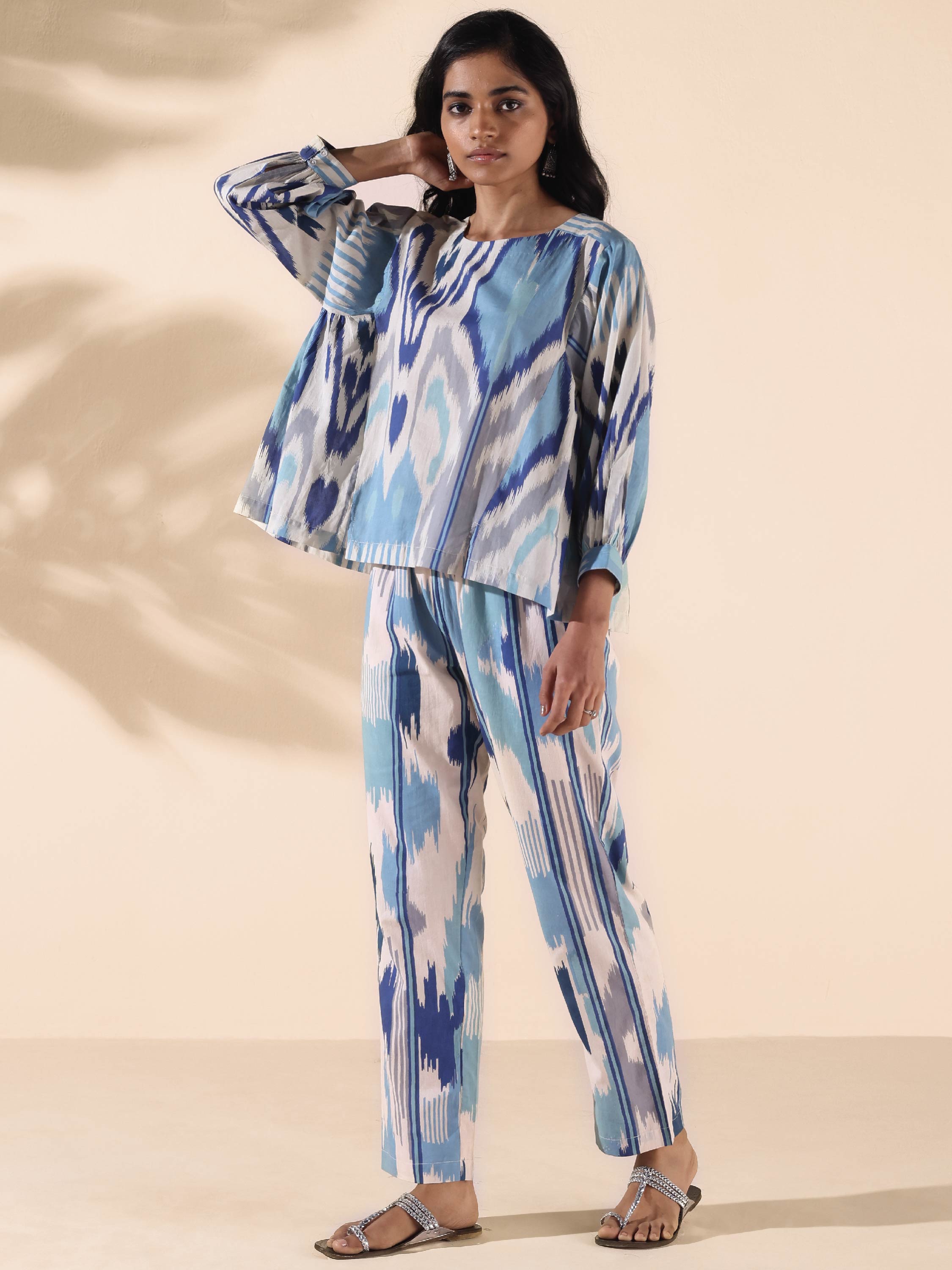 trueBrowns Blue Cotton Ikat Short Co-ord Set - Distacart