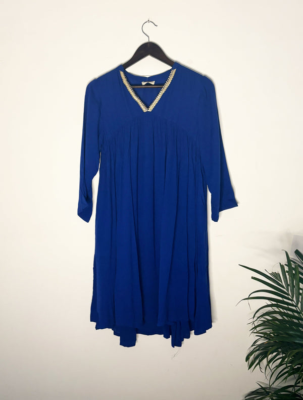 trueBrowns Blue Crinkle Top