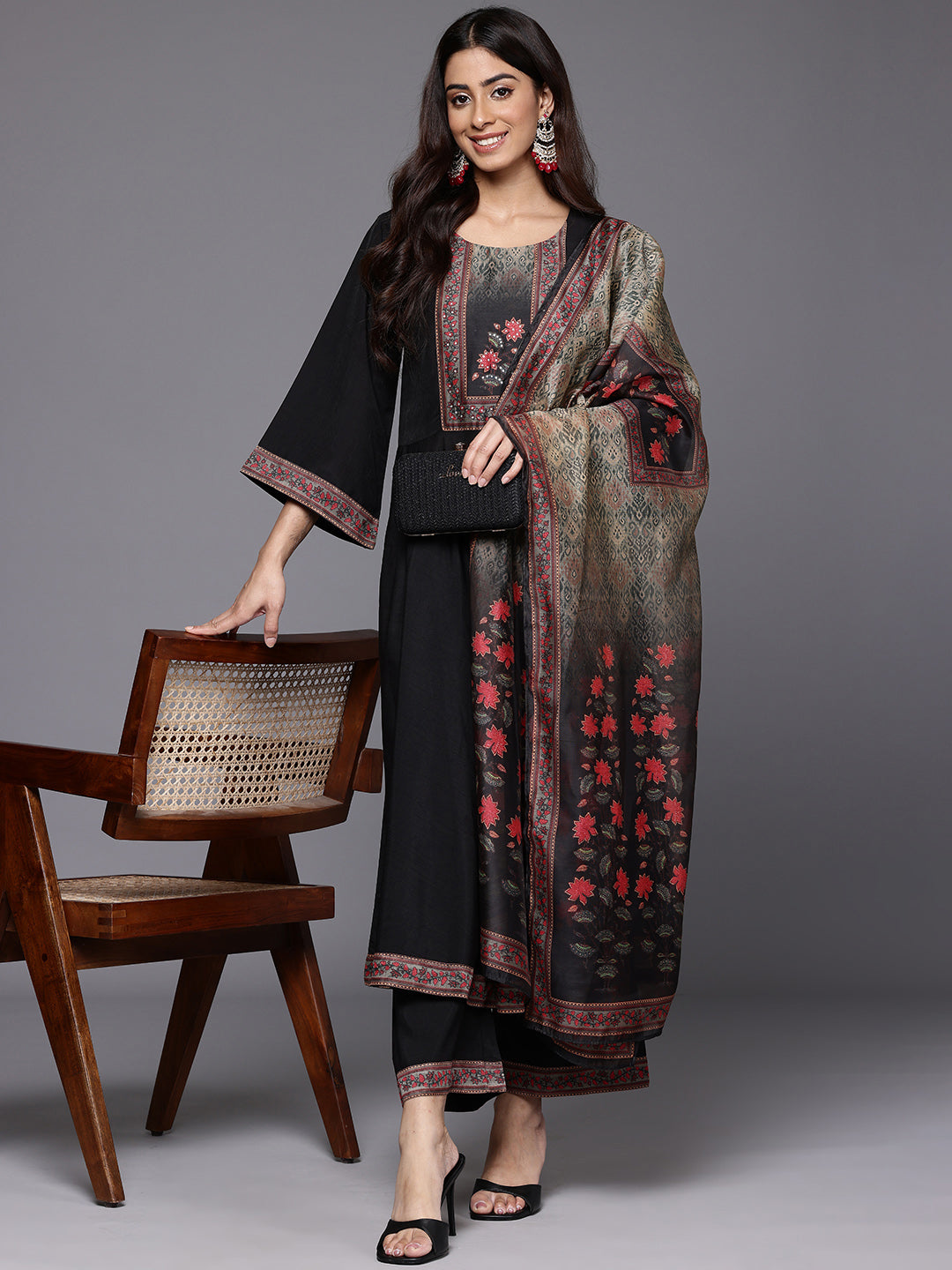 Varanga Women Black Floral Printed Embellished Anarkali Kurta Paired With Bottom And Printed Dupatta - Distacart