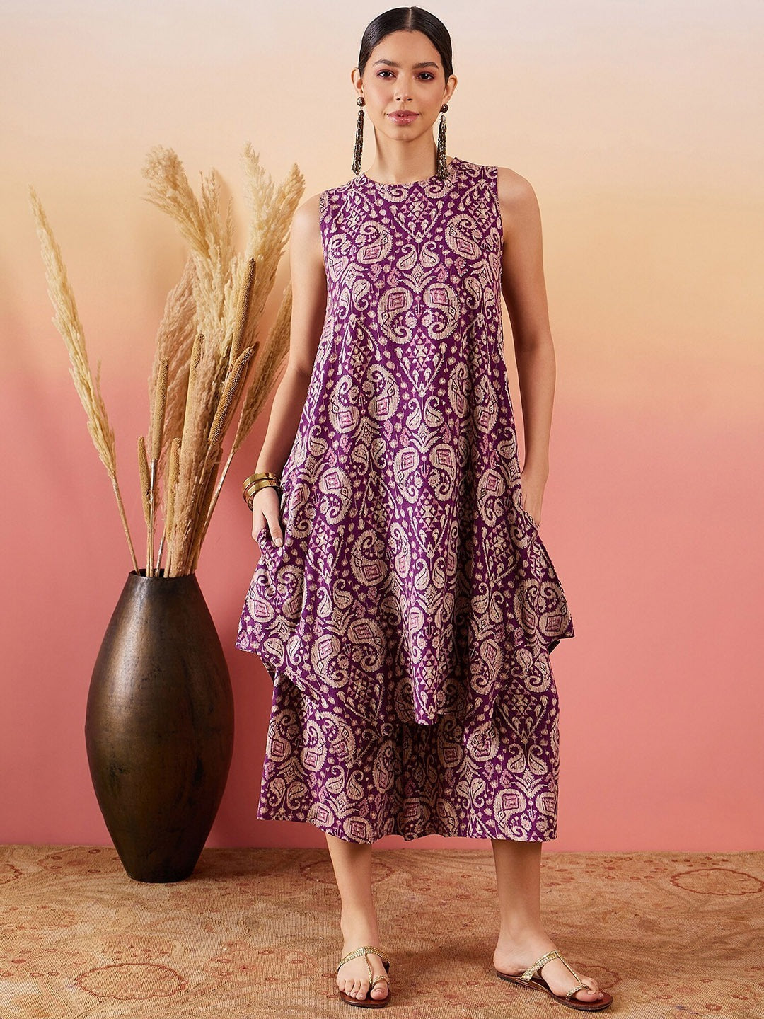 InWeave Dusty Mauve Paisley Round Neck Kurta Short Palazzo Set - Distacart