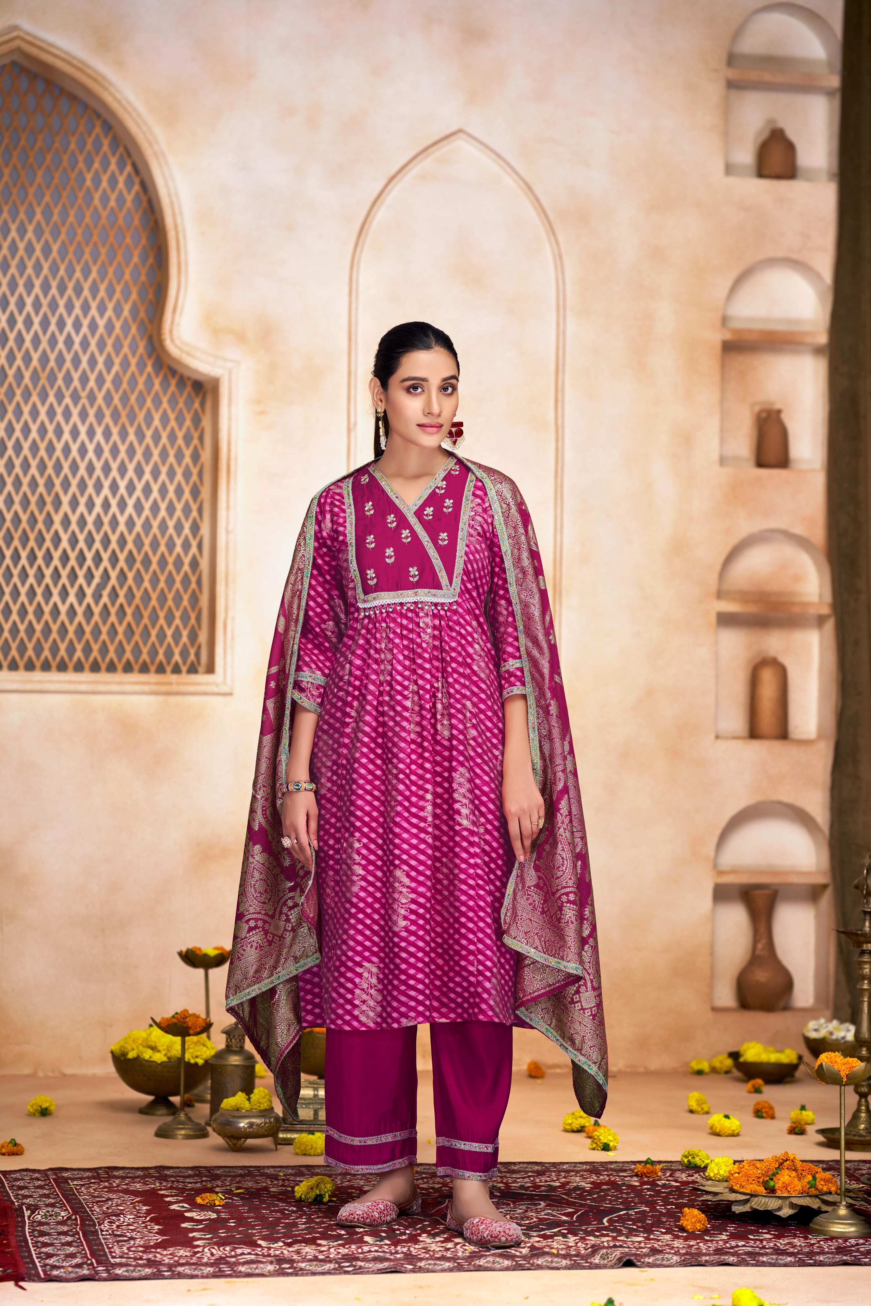 BulBul Rashmi Fuschia Kurta Set with Dupatta