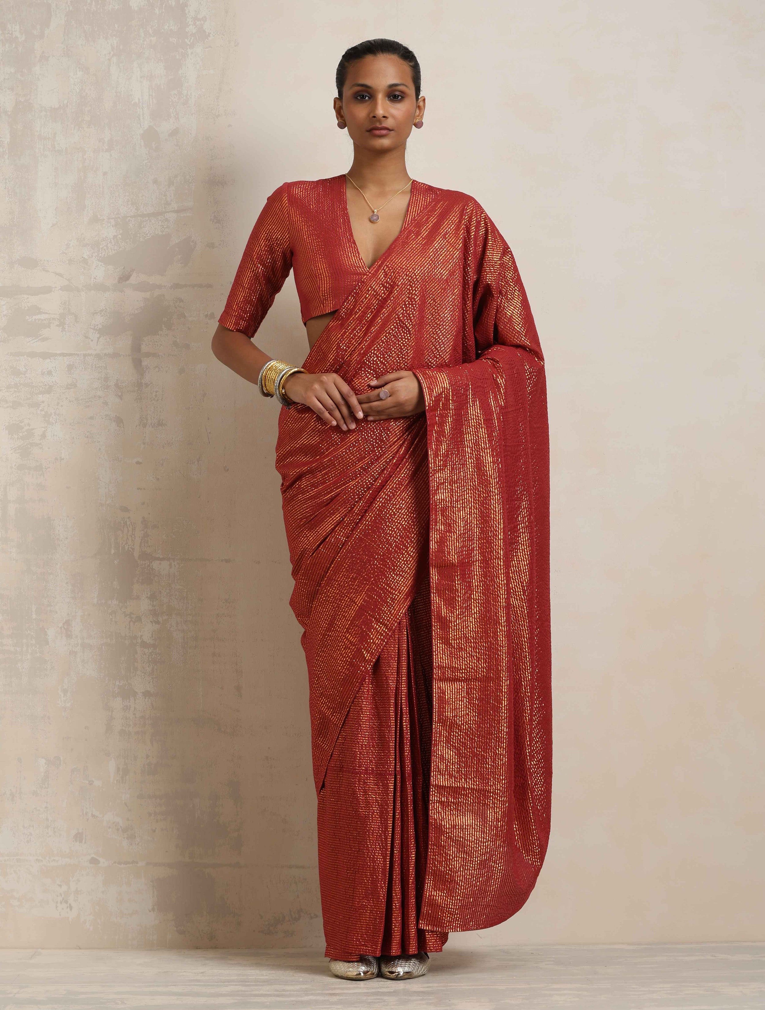 trueBrowns Maroon Gold Metallic Ready To Wear Plus Size Saree - Distacart
