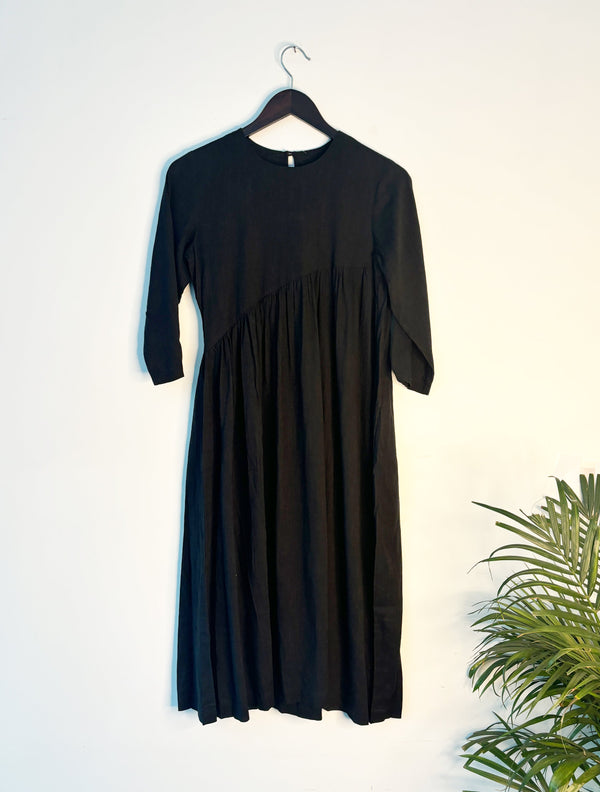 trueBrowns Black Slub Kurta
