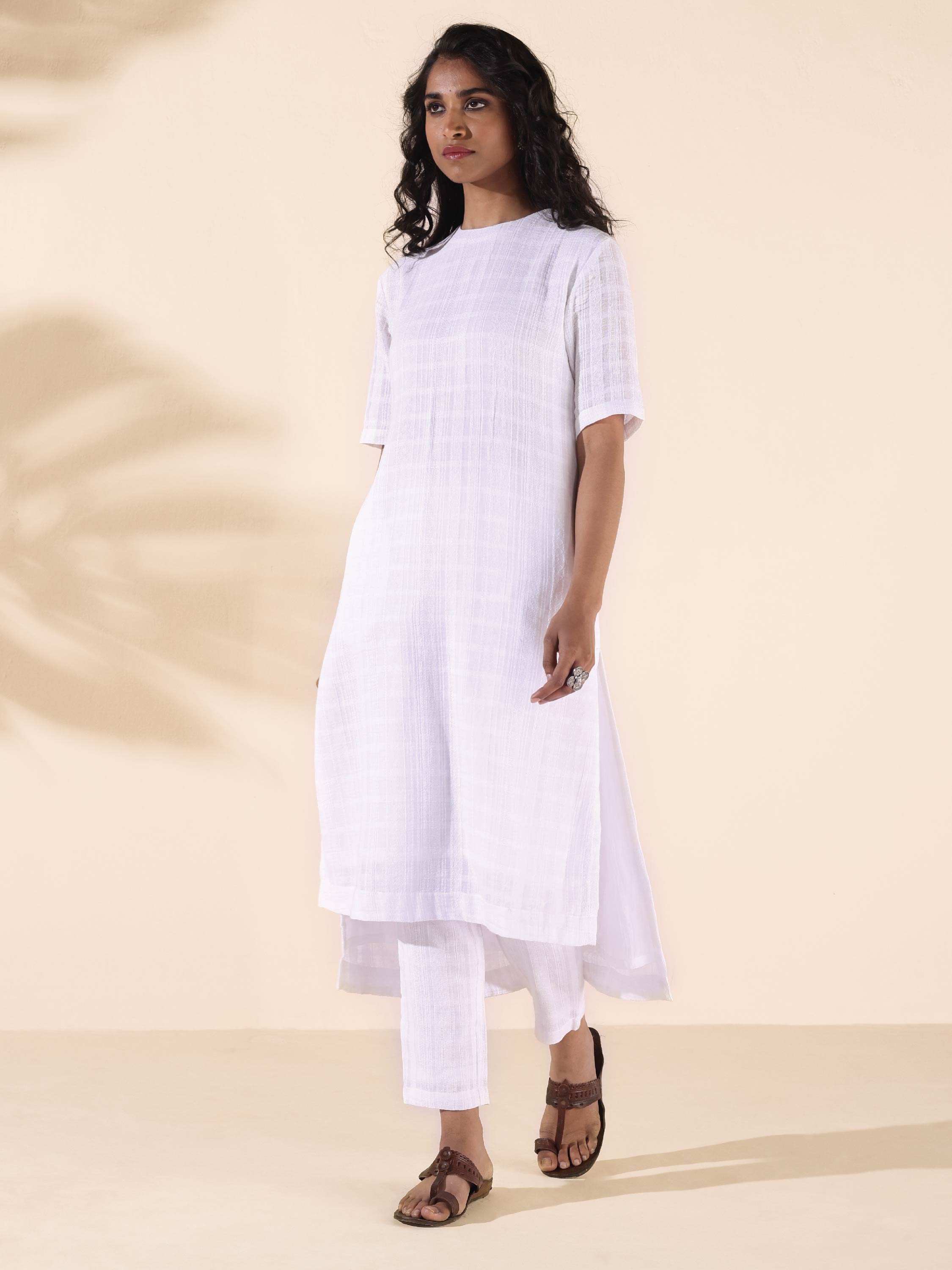 trueBrowns White Cotton Dobby Kurta Pant Set - Distacart