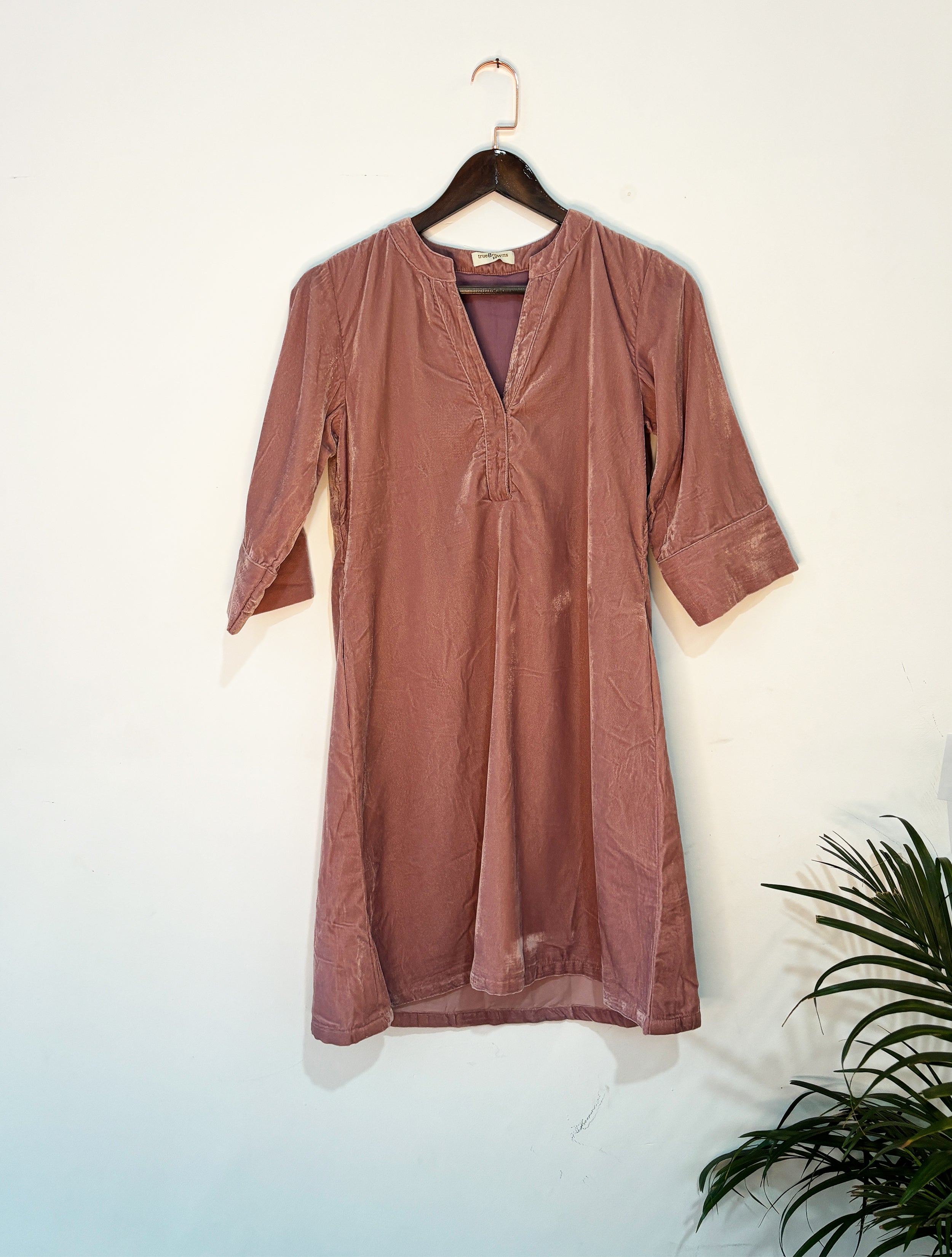 trueBrowns Pink Velvet Co-ord Set - Distacart