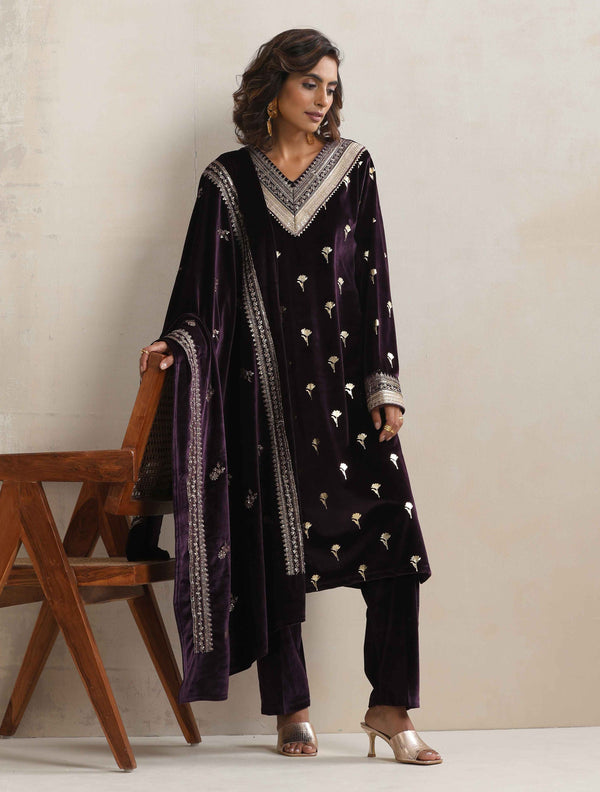 trueBrowns Wine Velvet Floral Embroidered Kurta Pant Dupatta Set - Distacart