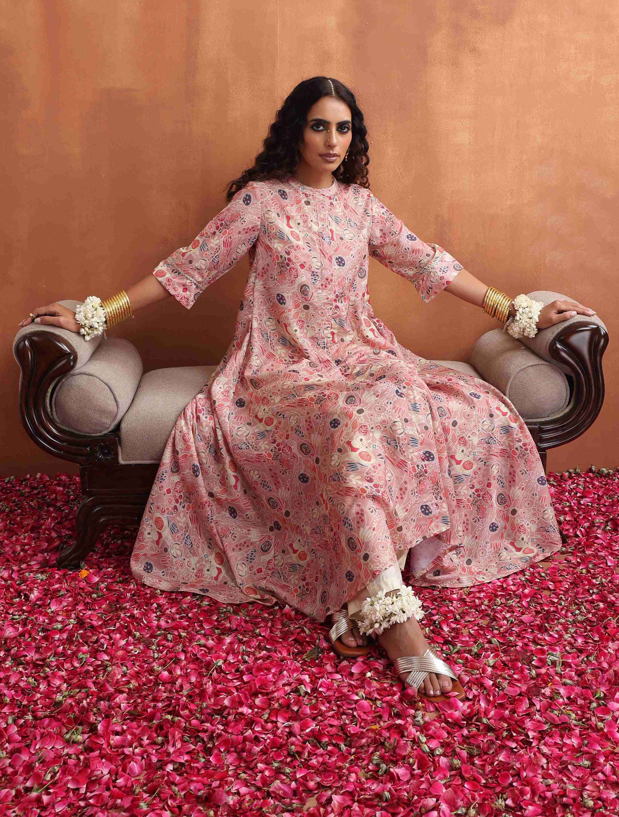 trueBrowns Pink Flared Anarkali Kurta Set - Distacart