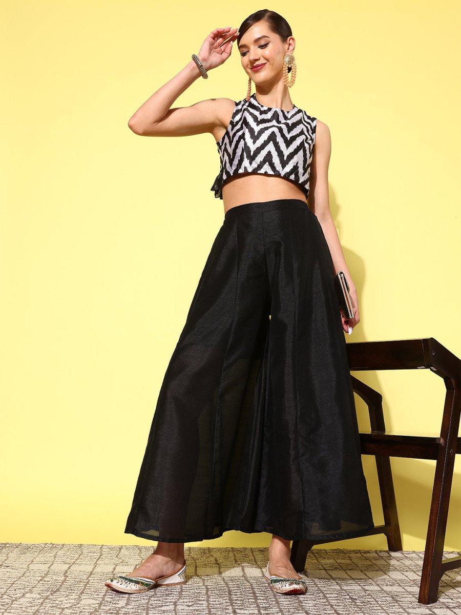 Ahalyaa Women Striped Co-Ords - Distacart