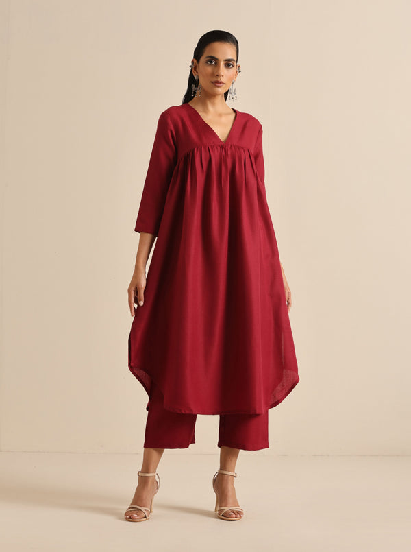 trueBrowns Maroon Slub Gathered Kurta Pant Set - Distacart