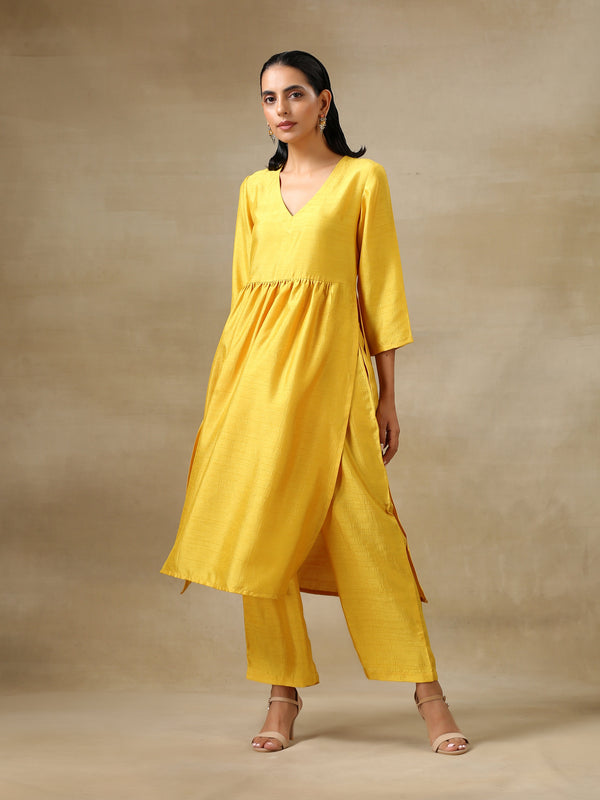 trueBrowns Yellow Textured Silk High Slit Gathered Kurta Set - Distacart