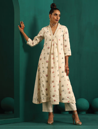 trueBrowns Ivory Multi Color Floral Cotton Front Gathered Kurta Pant Set - Distacart