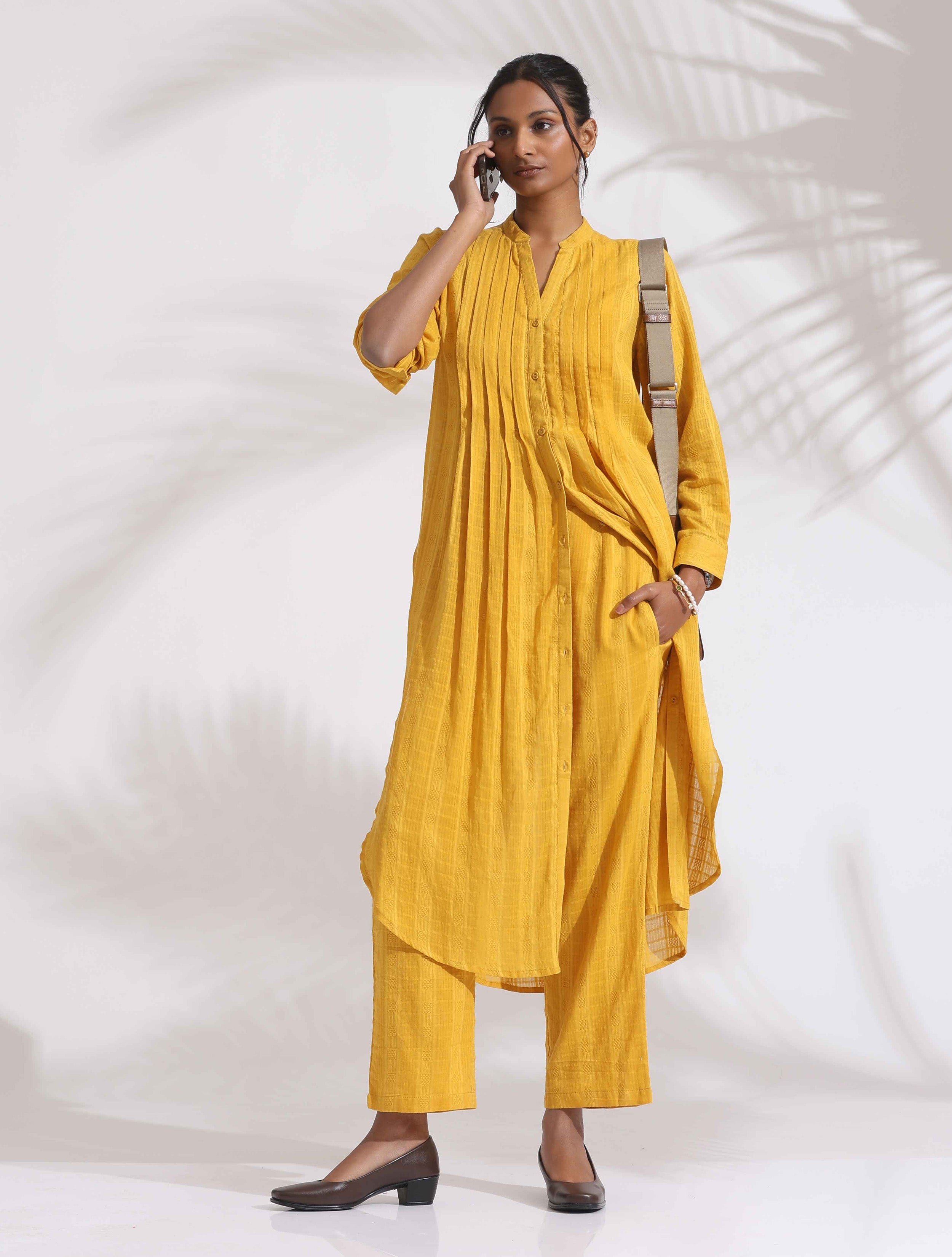 trueBrowns Yellow Cotton Pleated Shirt Kurta Set - Distacart