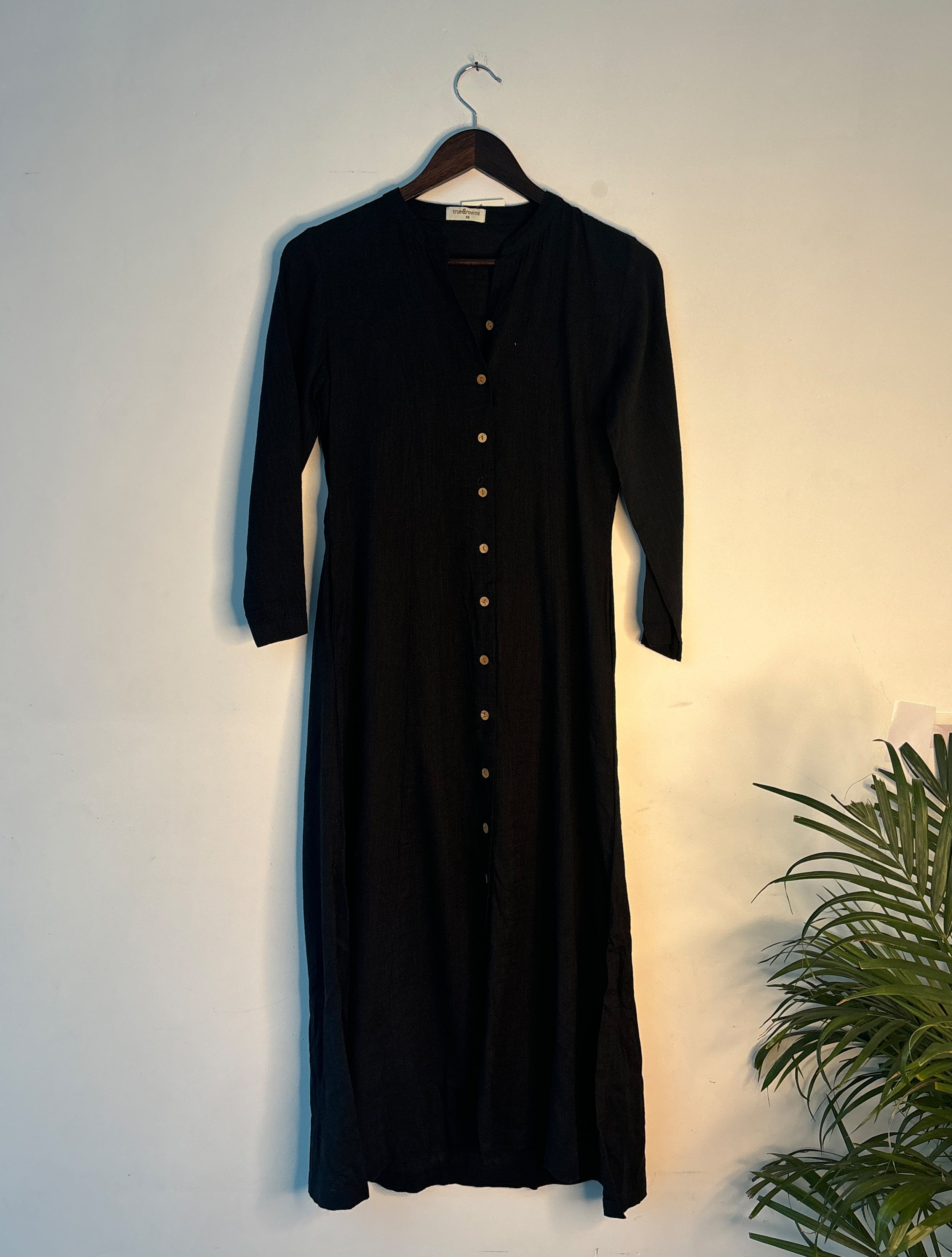 trueBrowns Black Slub Button Up Kurta - Distacart