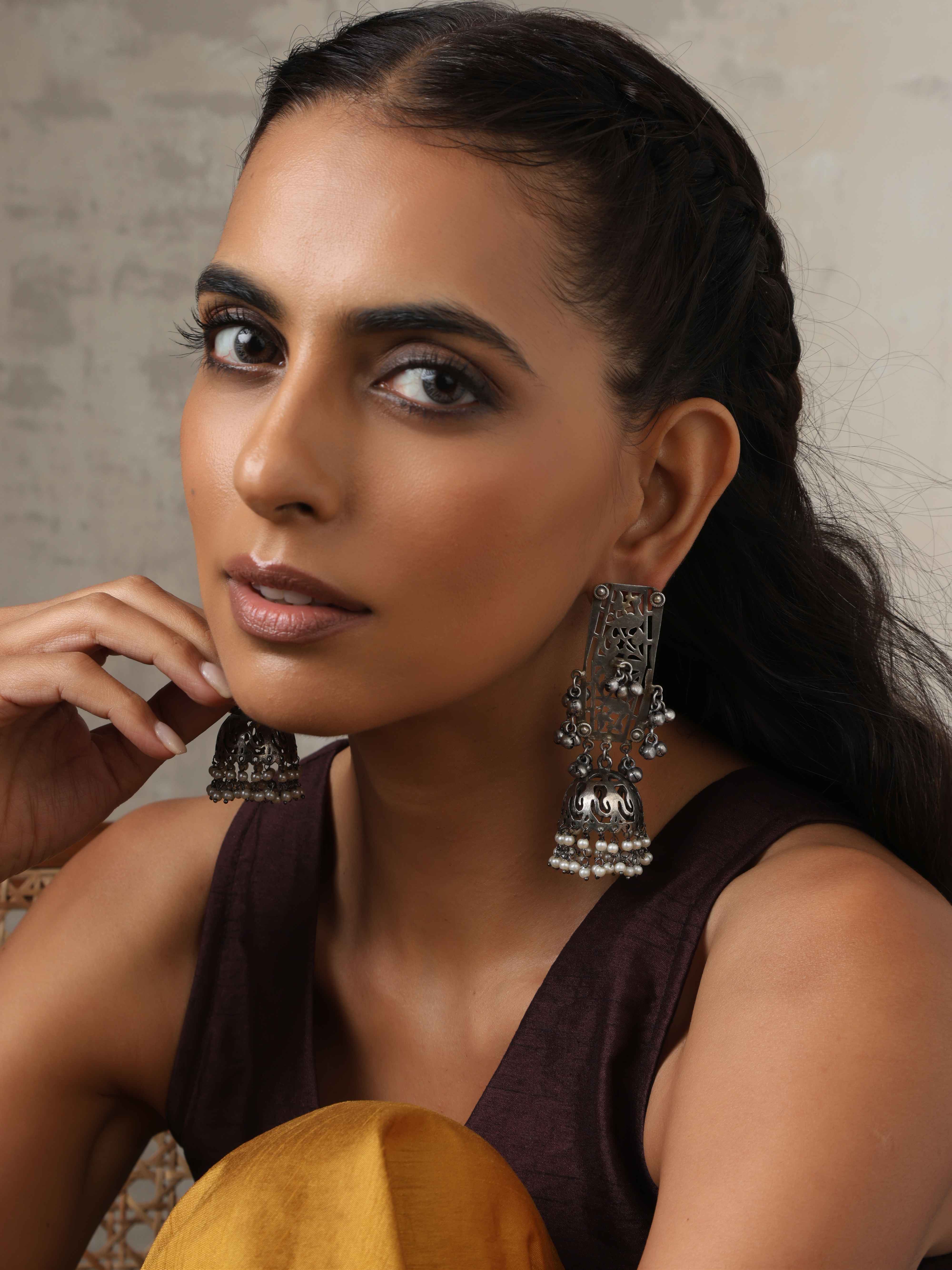 trueBrowns Silver Tone Floral Jhumka Earrings - Distacart