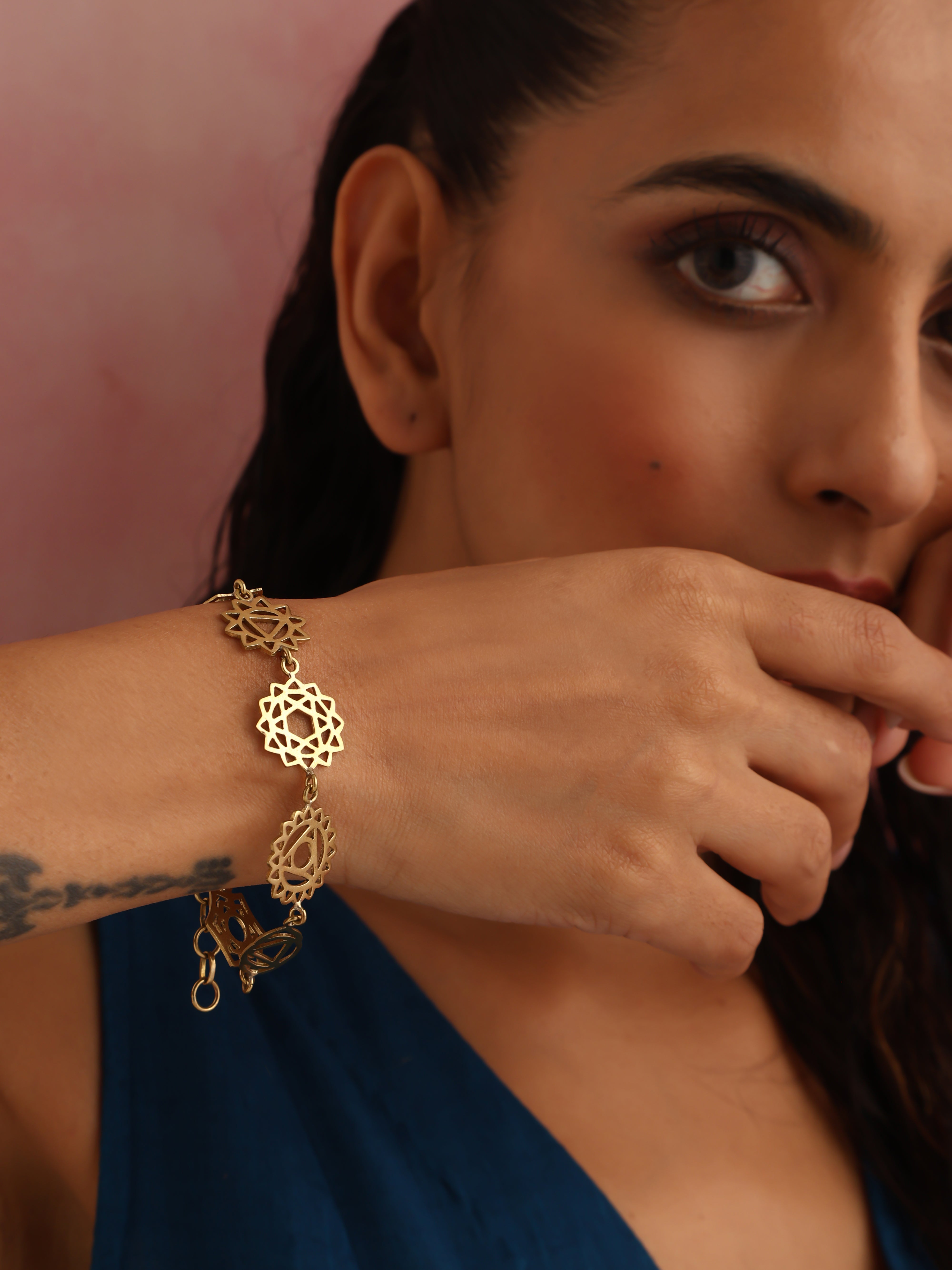 trueBrowns Brass Mandala Braclette - Distacart