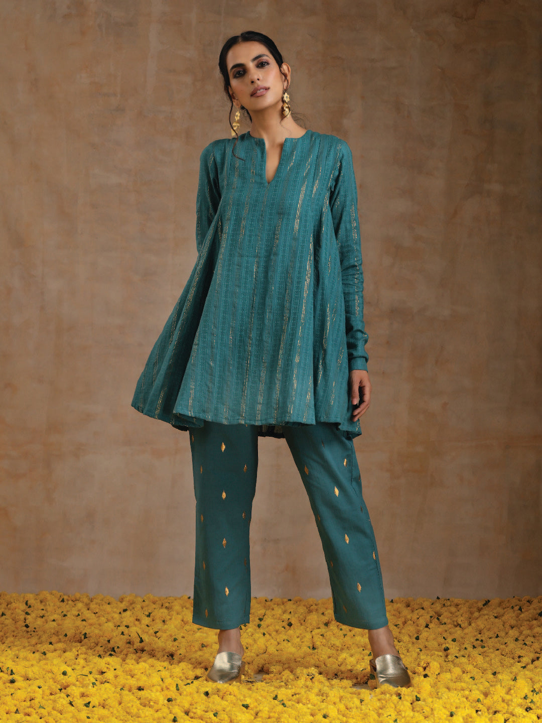 trueBrowns Deep Sea Gold Cotton Flared Co-Ord Set - Distacart