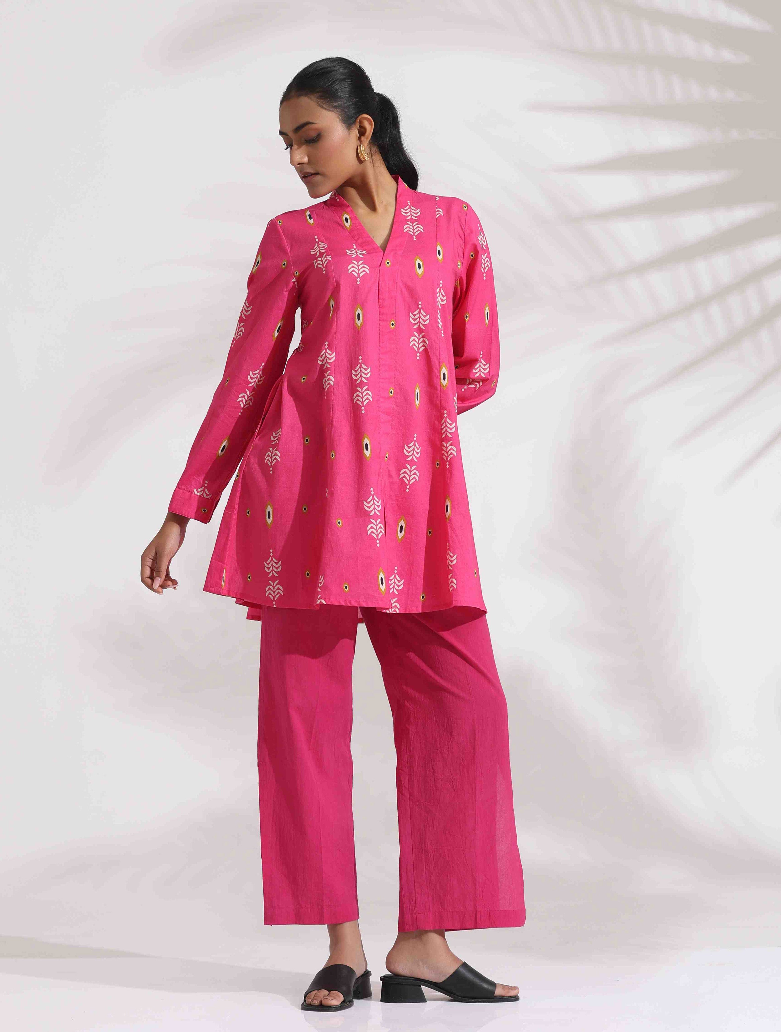 trueBrowns Pink Cotton Print Flared Top Co-ord Set - Distacart