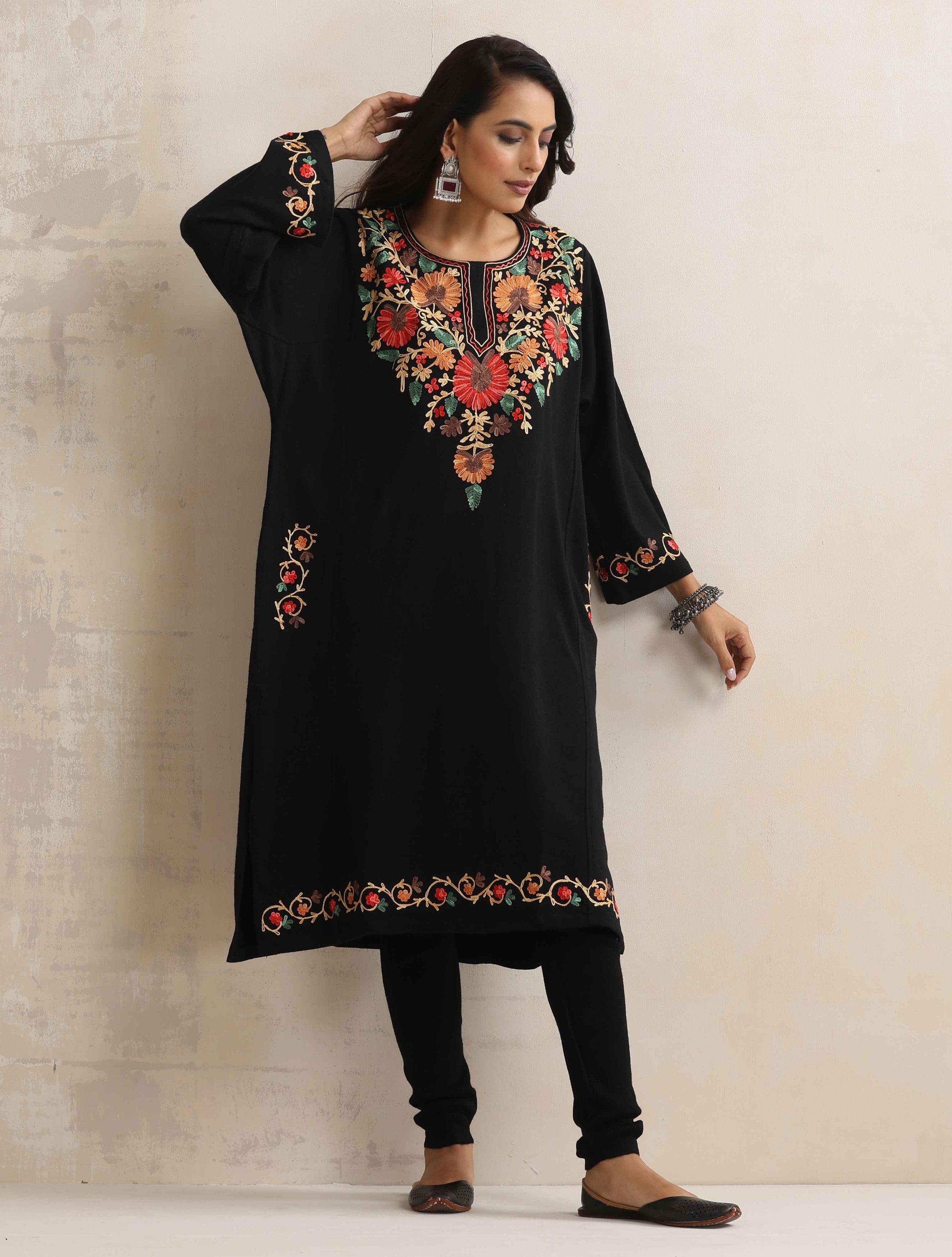 trueBrowns Black Kashmiri Floral Embroidered Woollen Phiran Kurta - Distacart
