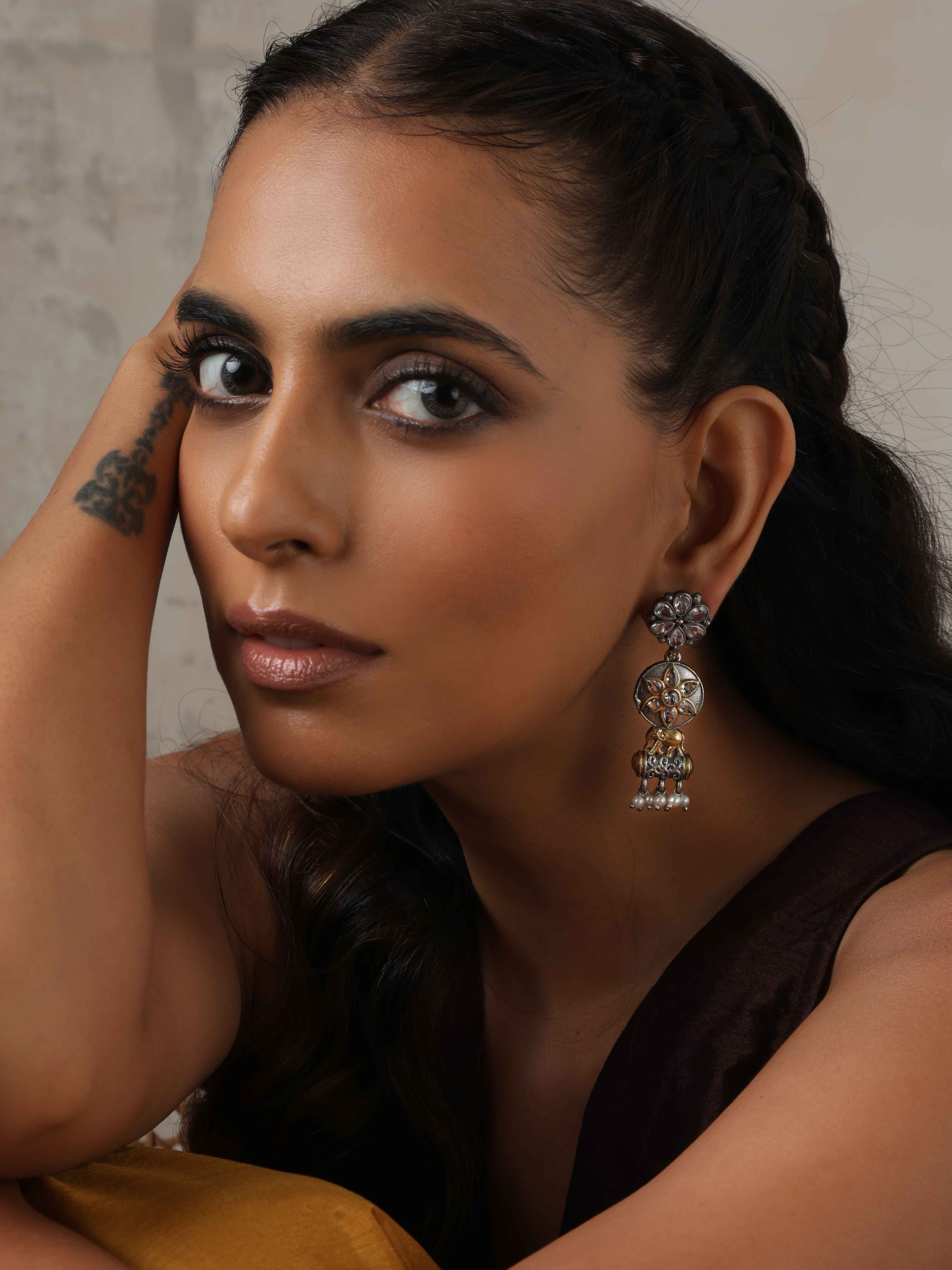 trueBrowns Silver Gold Tone Kundan Earrings - Distacart